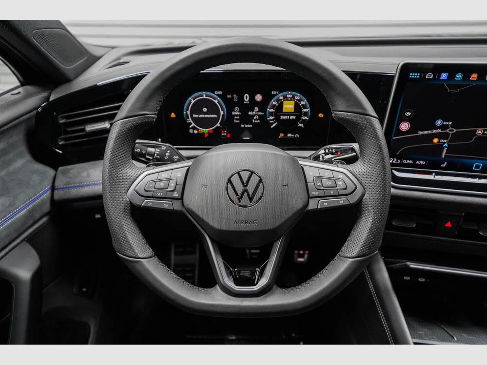 VW Tiguan 2,0 TDI DSG (2025) - Photo 9