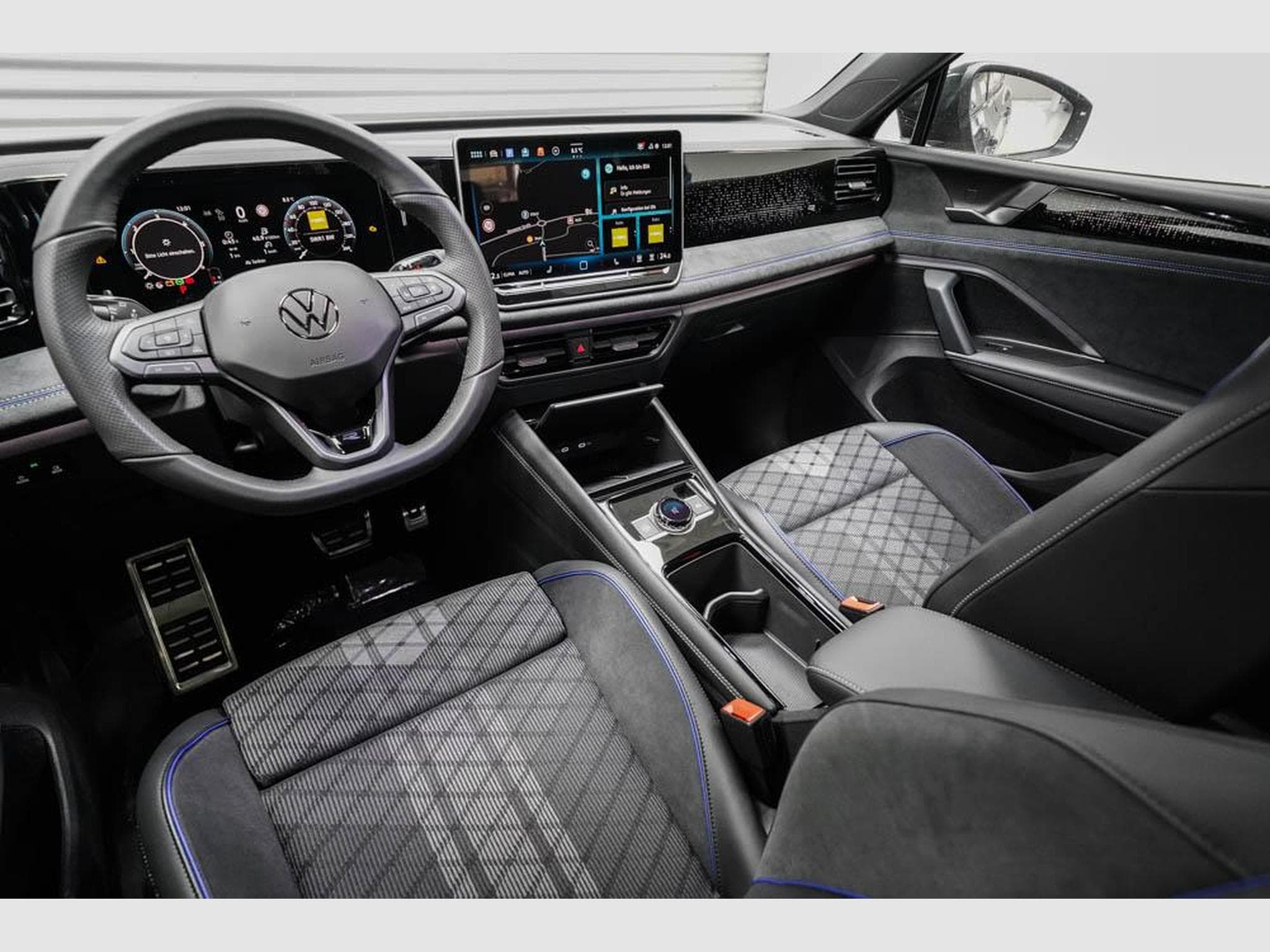 VW Tiguan 2,0 TDI DSG (2025) - Photo 7