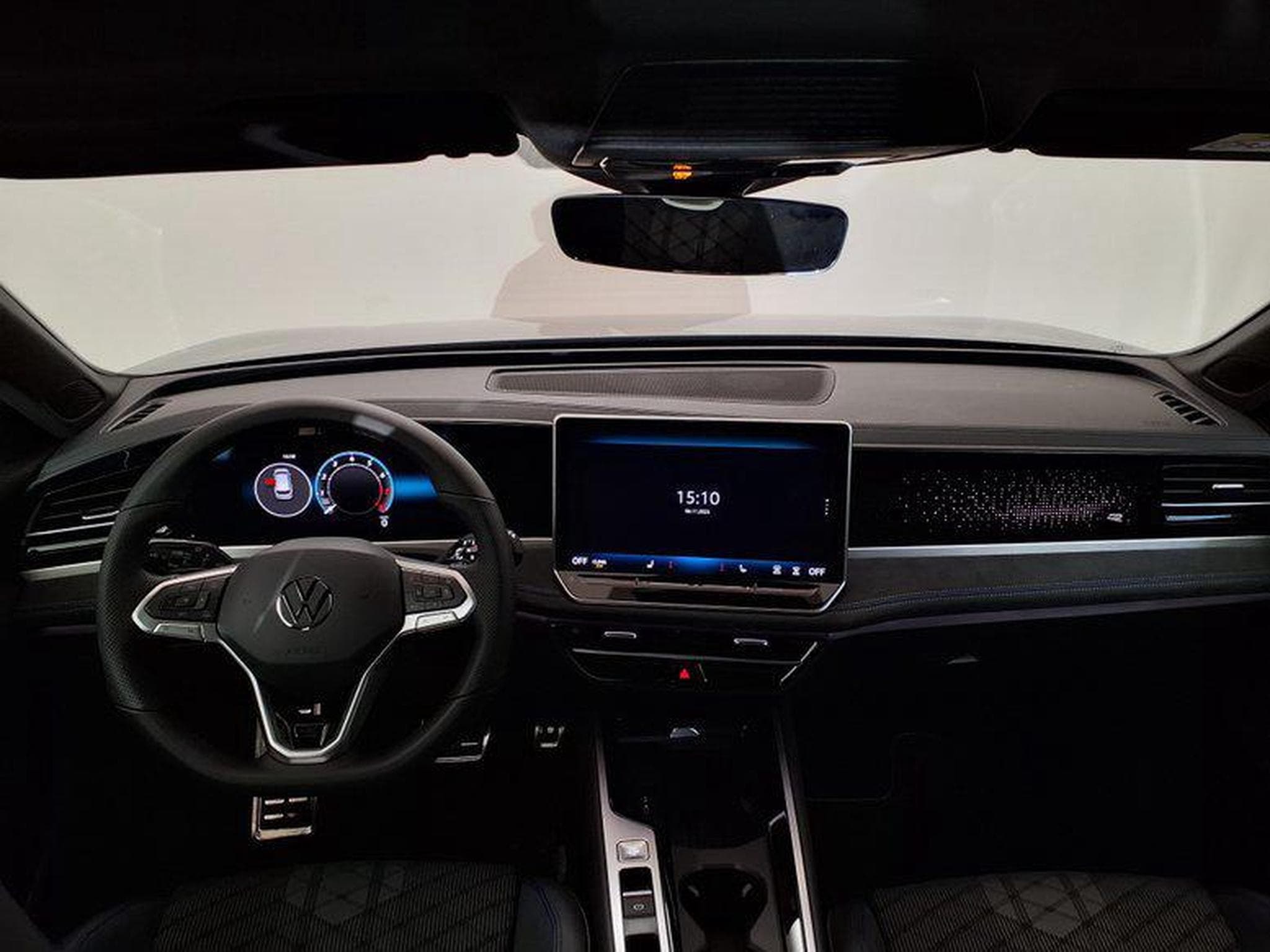 VW Passat Variant R-Line 2.0 TSI 7-Gang-DSG 4x4 (2026) - Foto 11