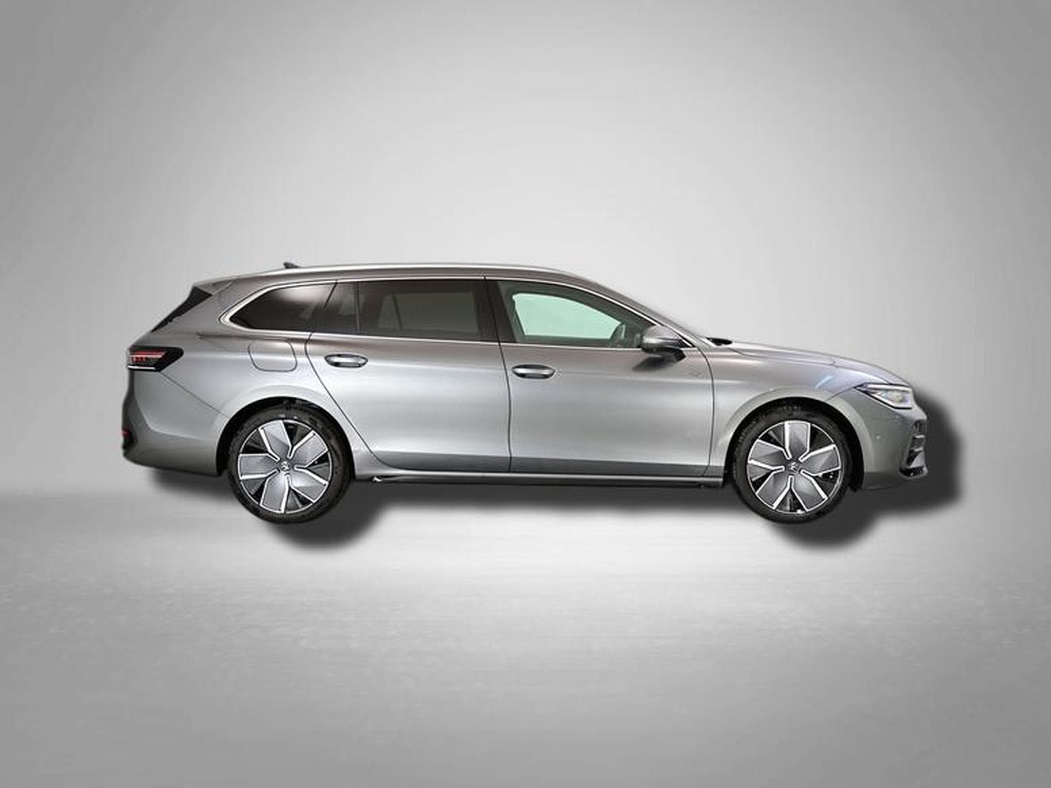 VW Passat Variant R-Line 2.0 TSI 7-Gang-DSG 4x4 (2025) - Foto 6