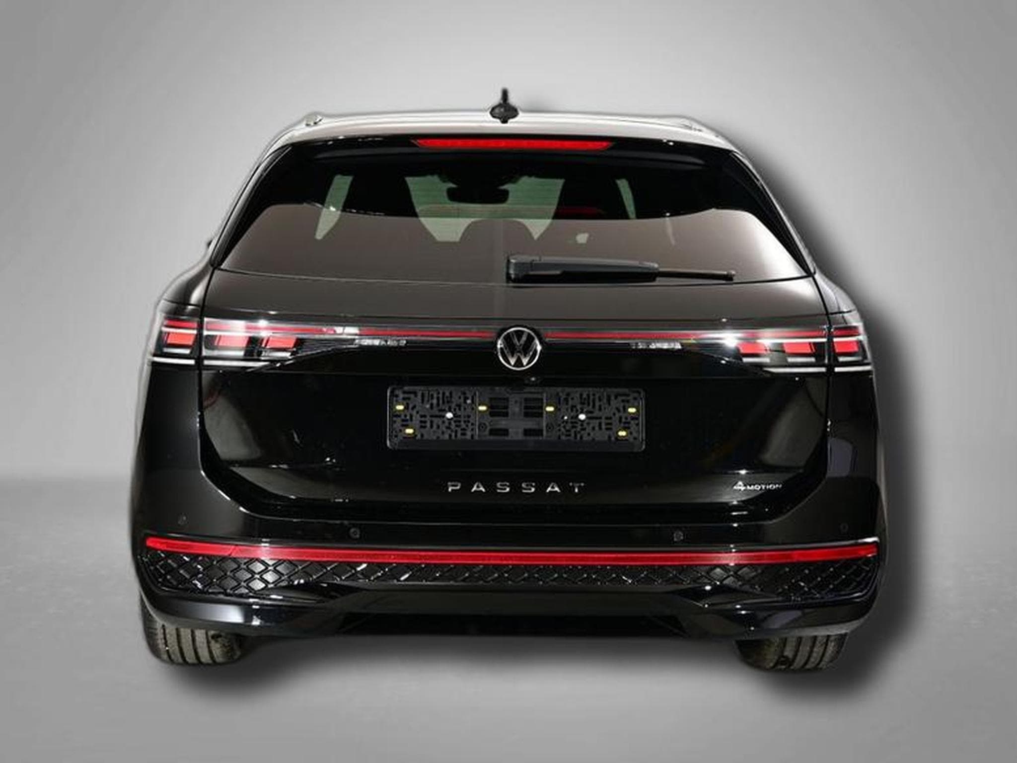 VW Passat Variant R-Line 2.0 TSI 7-Gang-DSG 4x4 (2025) - Foto 4