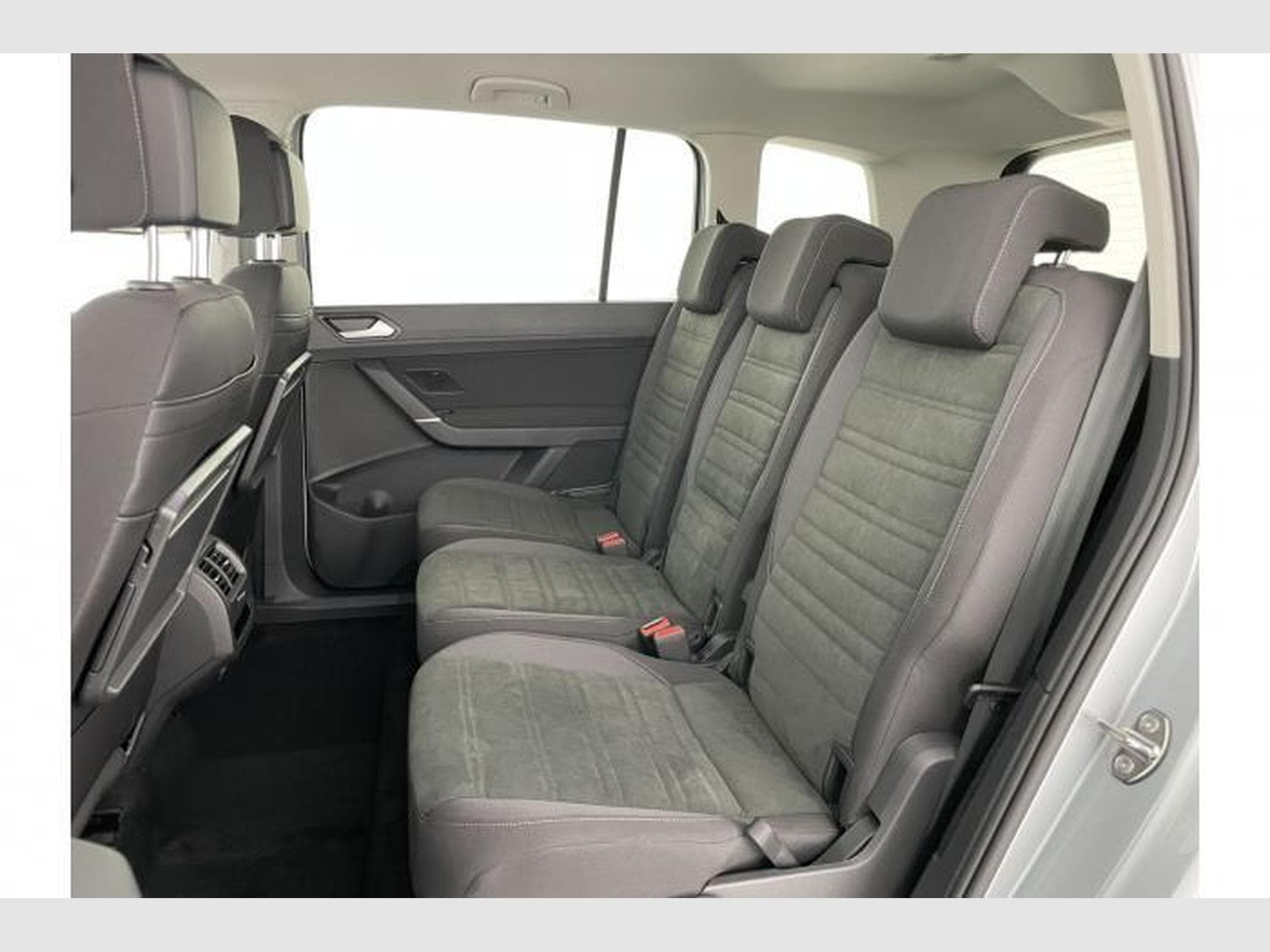 VW Touran New Edition R-Line (2026) - Foto 13