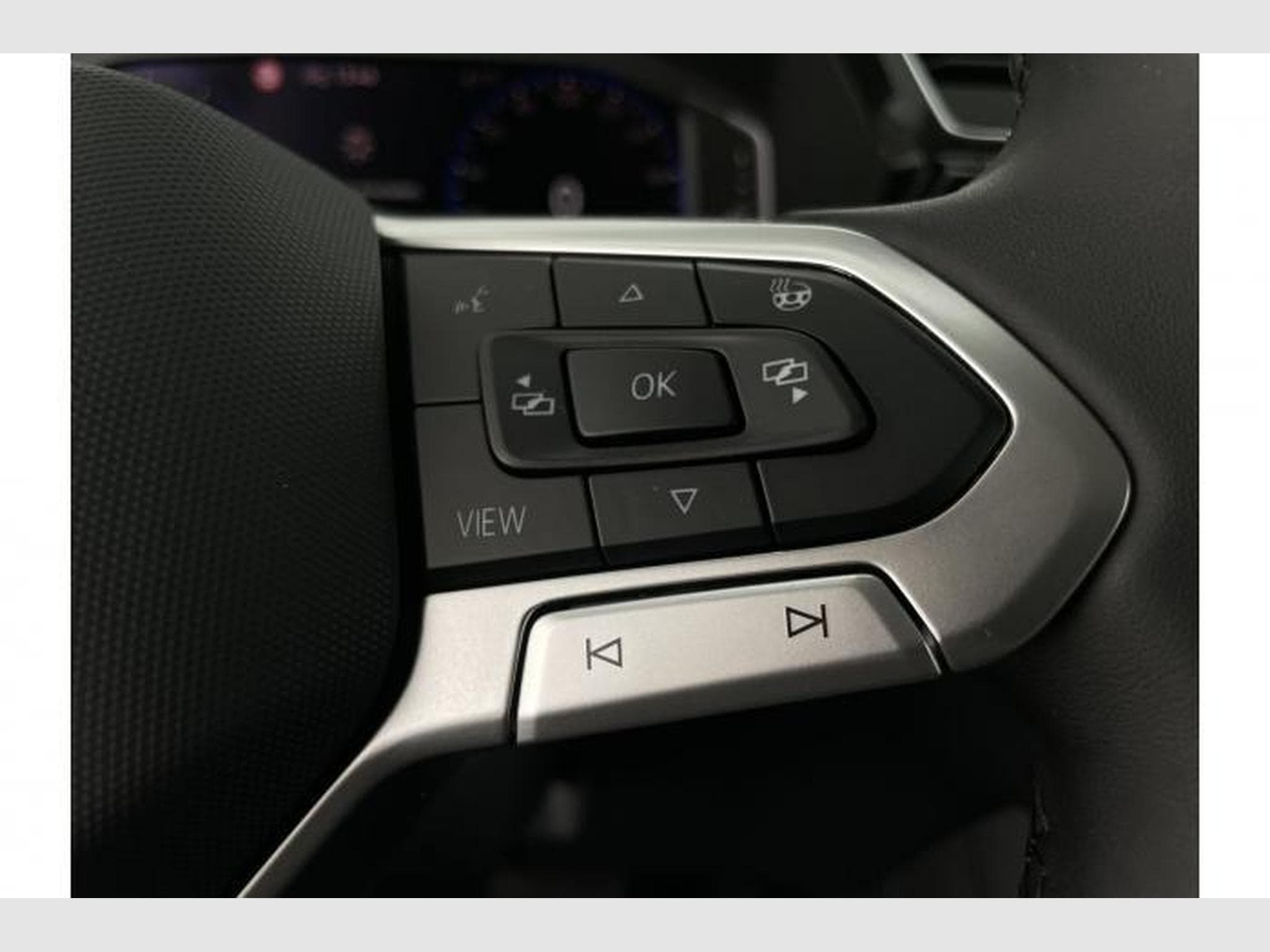 VW Touran New Edition R-Line (2026) - Foto 21