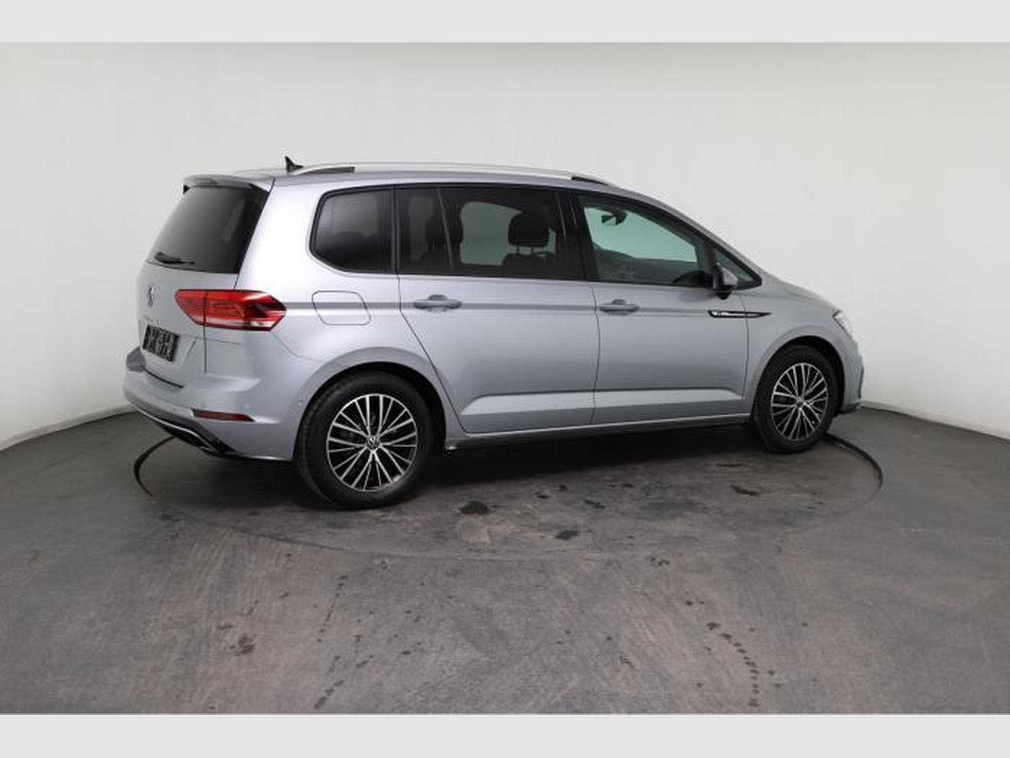 VW Touran New Edition R-Line (2026) - Foto 8