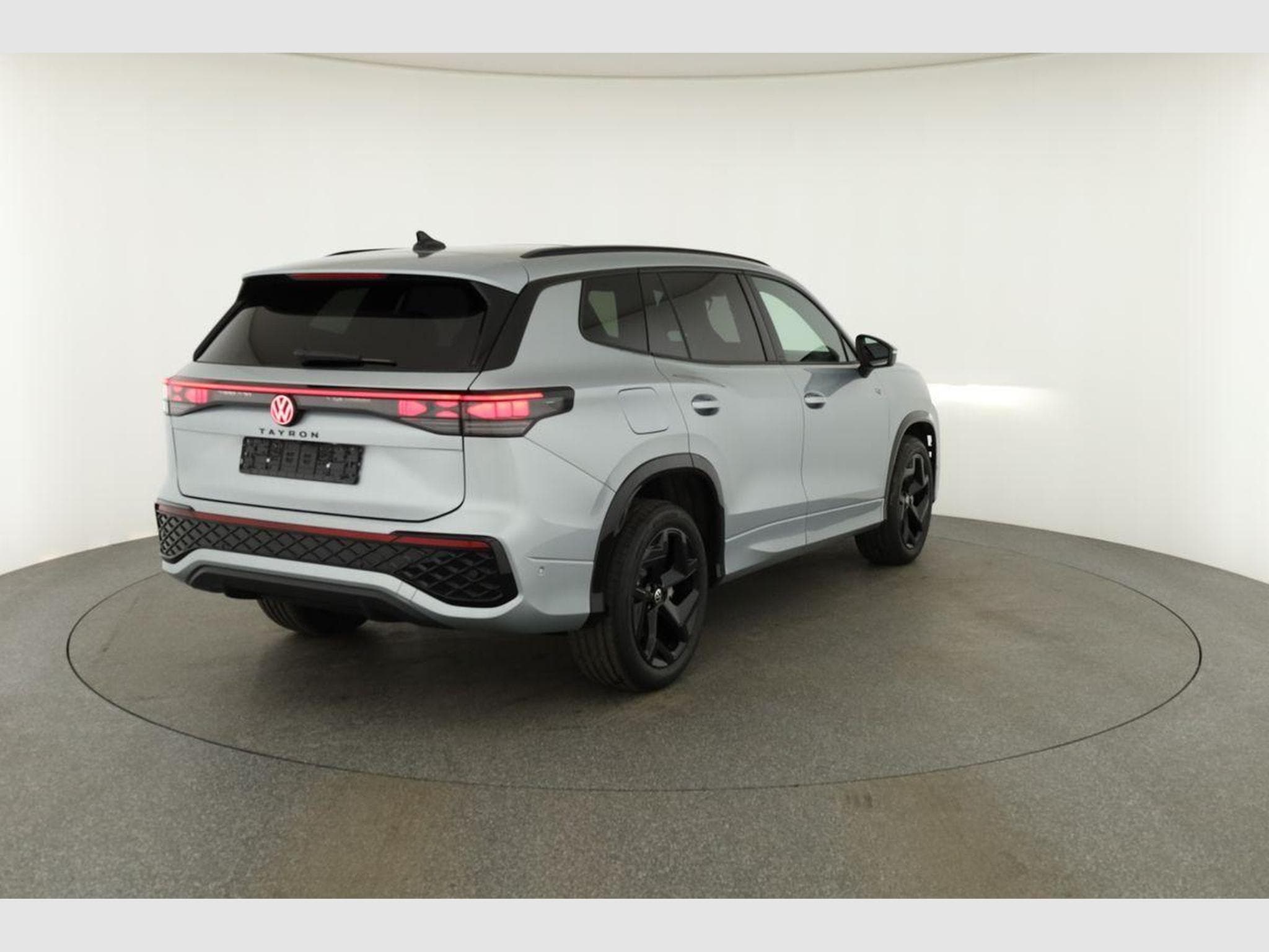 VW Tayron 1.5 TSI eHybrid 150 kW R-Line (2026) - Foto 19