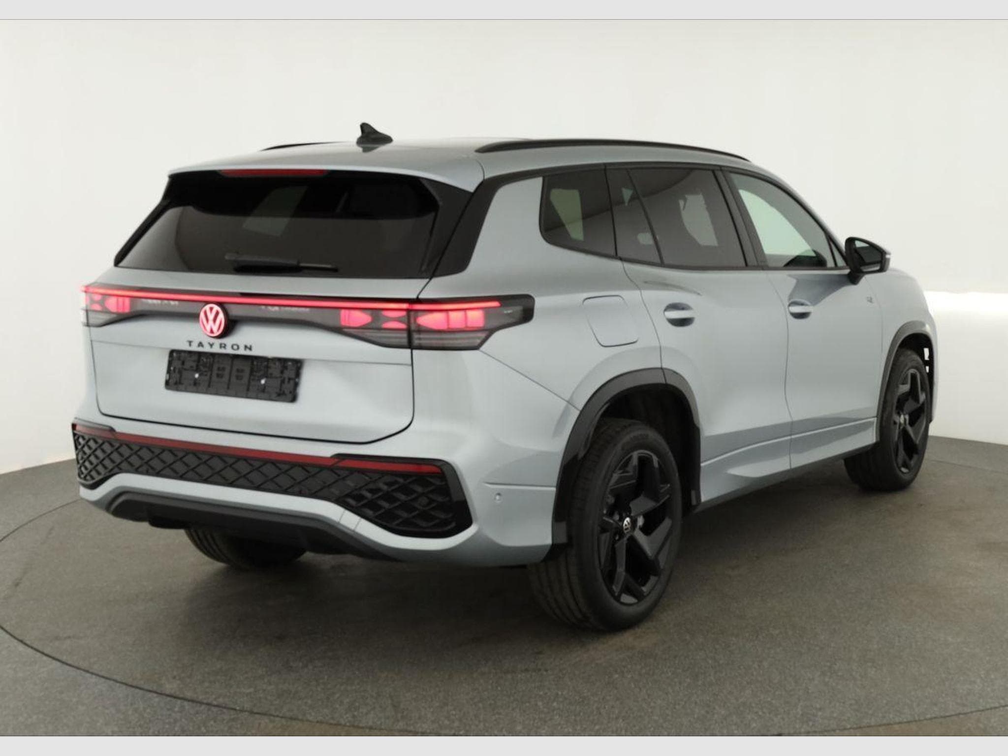 VW Tayron 1.5 TSI eHybrid 150 kW R-Line (2026) - Foto 2