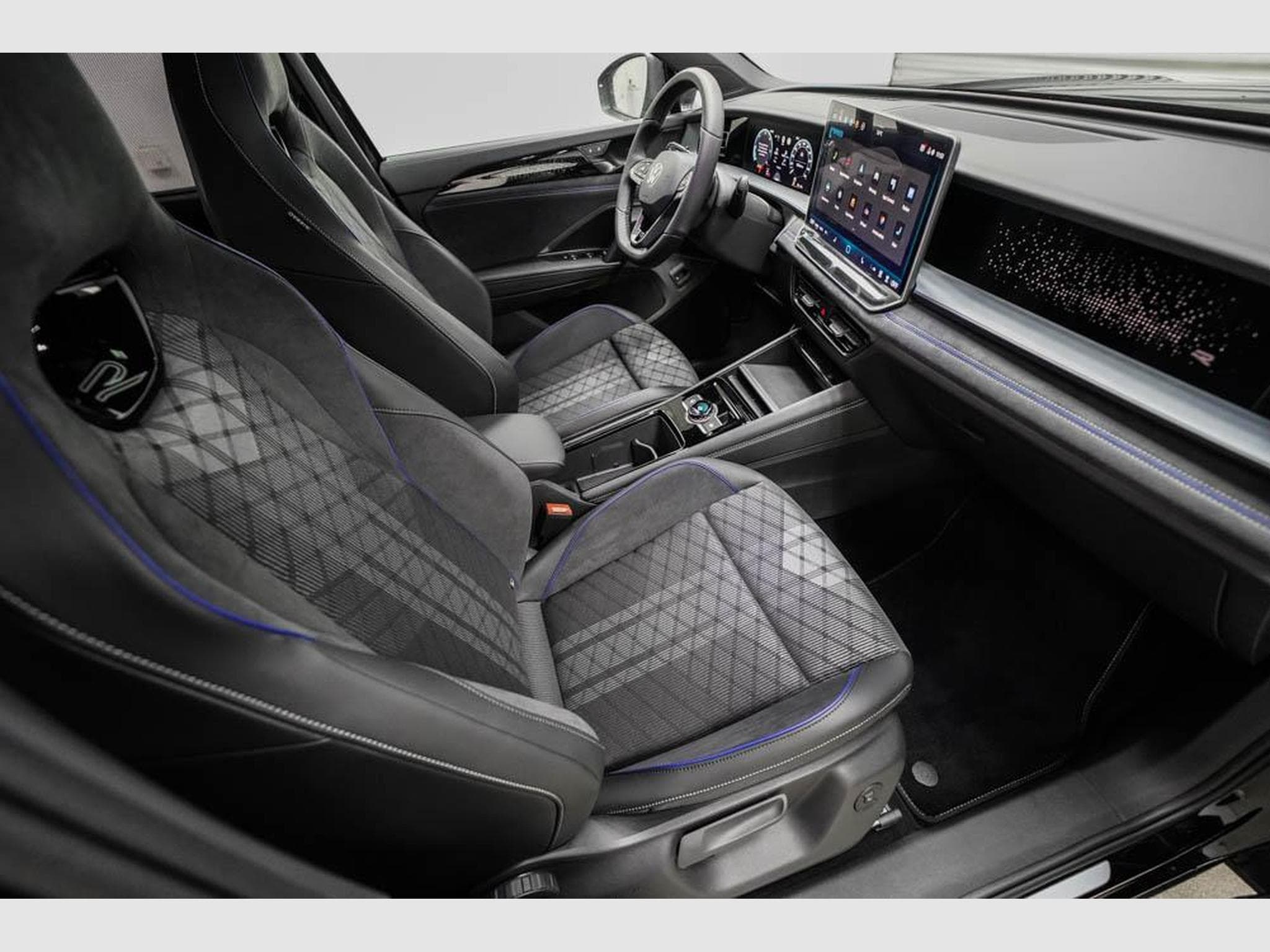 VW Tayron 2,0 TDI DSG (2026) - Foto 24