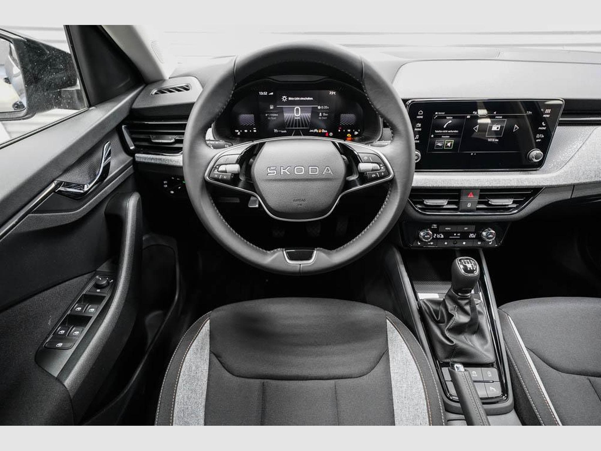 Skoda Scala 1,0 TSI Selection (2026) - Foto 8