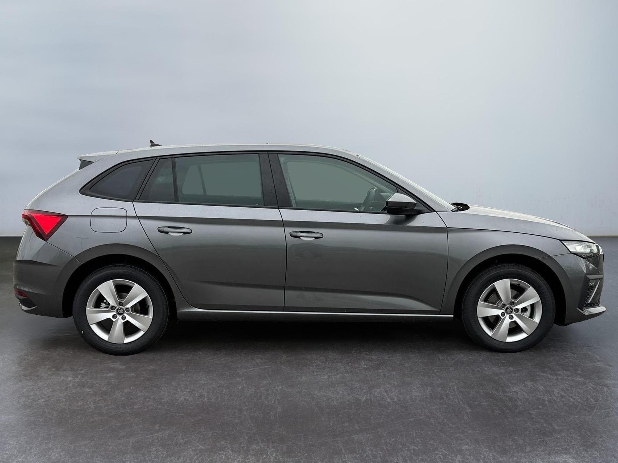 Skoda Scala Extra Plus (2026) - Foto 6