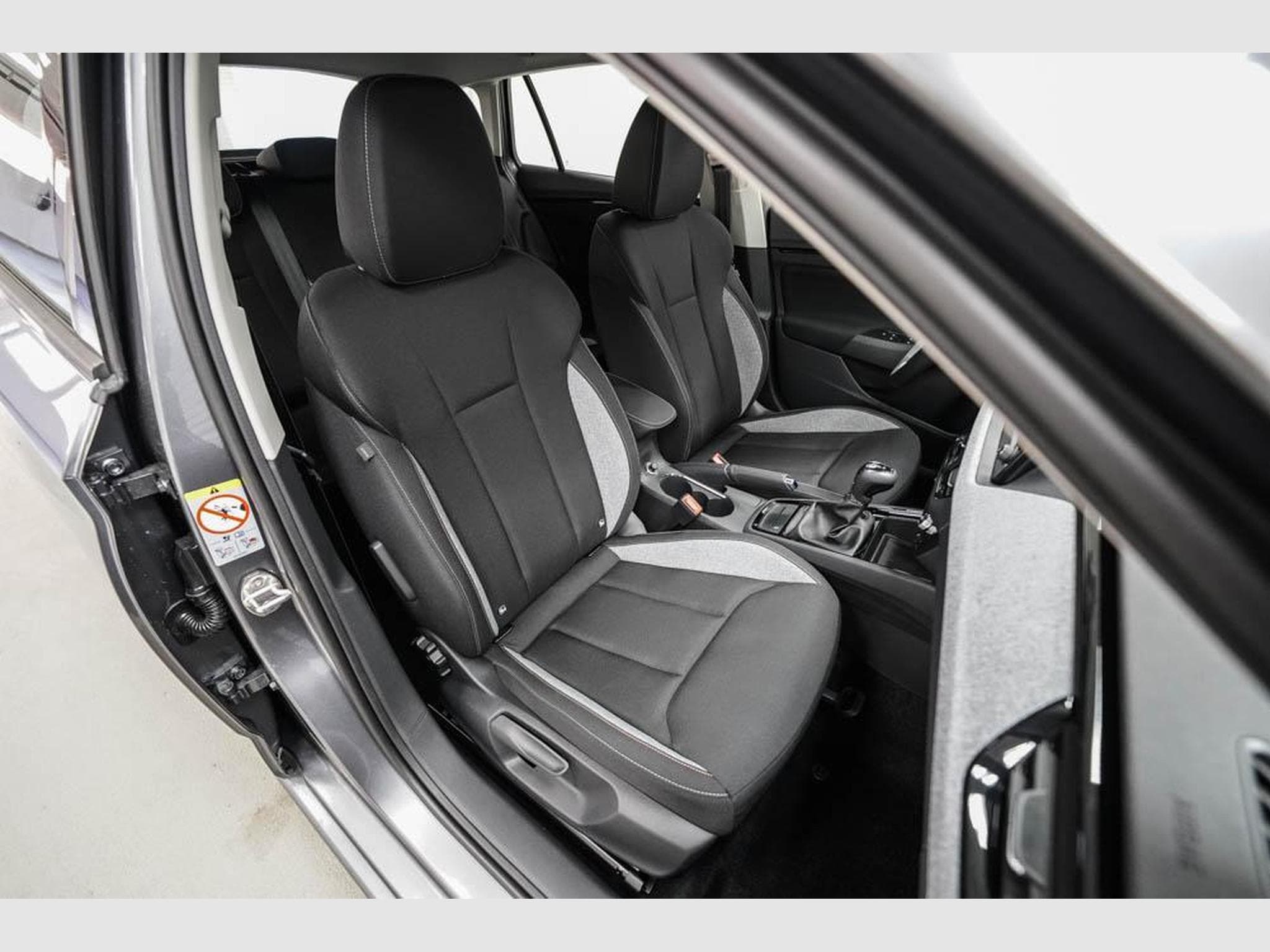 Skoda Scala 1,0 TSI DSG (2026) - Foto 18