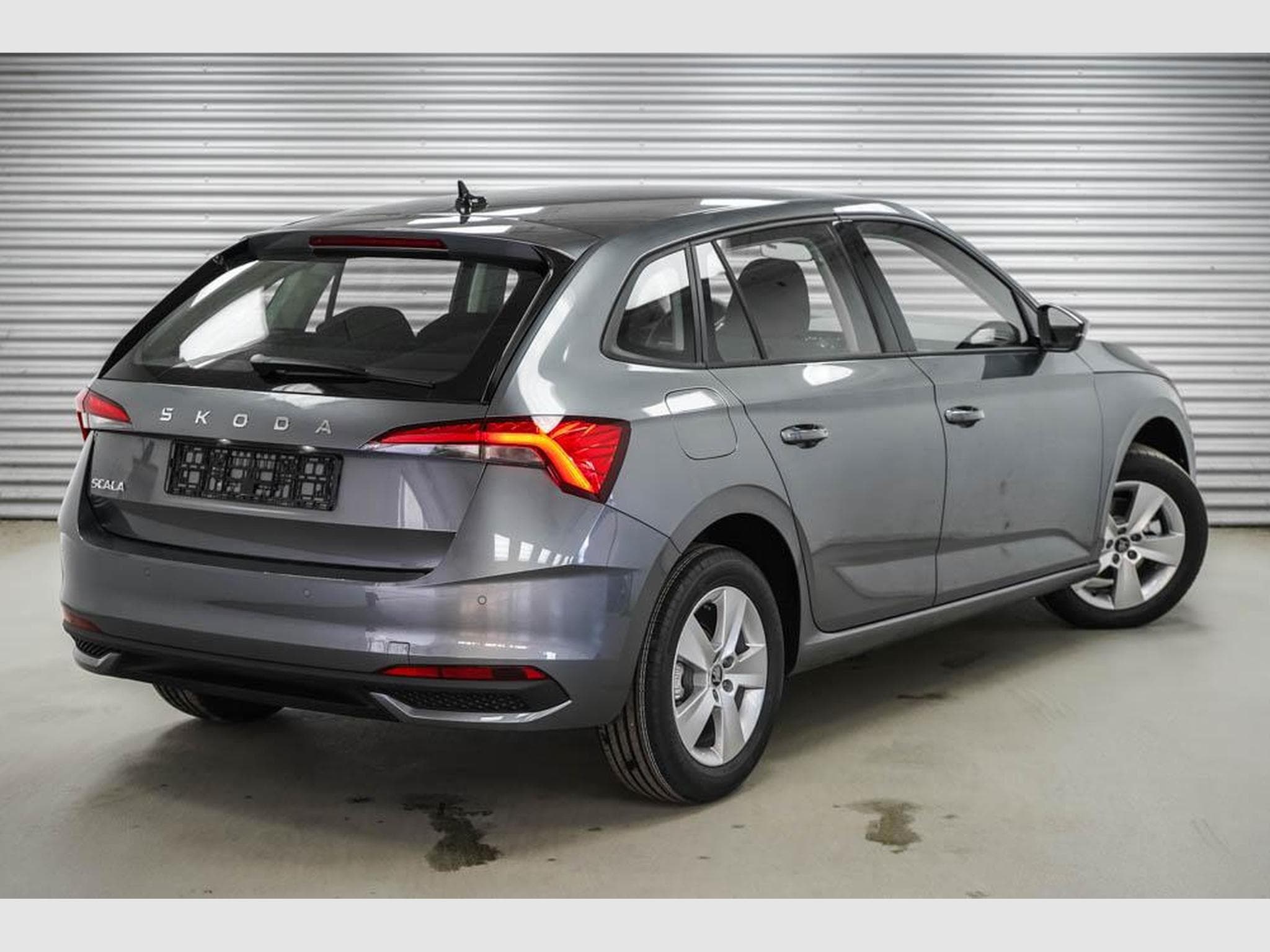 Skoda Scala 1,0 TSI DSG (2026) - Foto 3