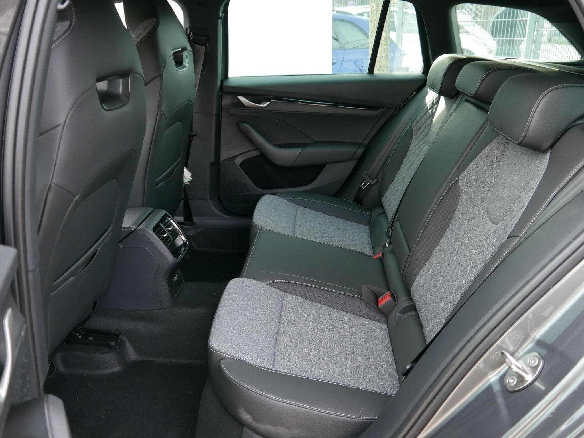 Skoda Octavia Sportline (2026) - Foto 8