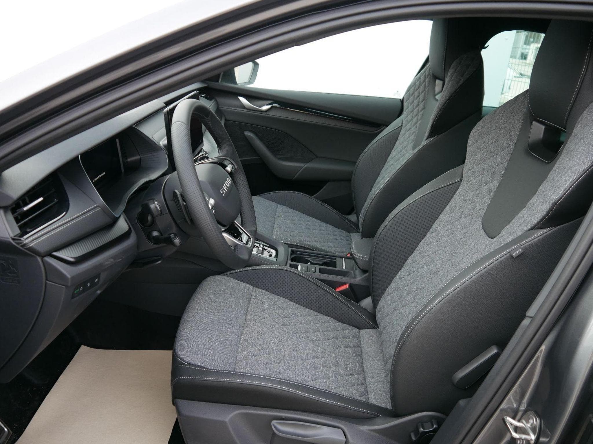 Skoda Octavia Sportline (2026) - Foto 9