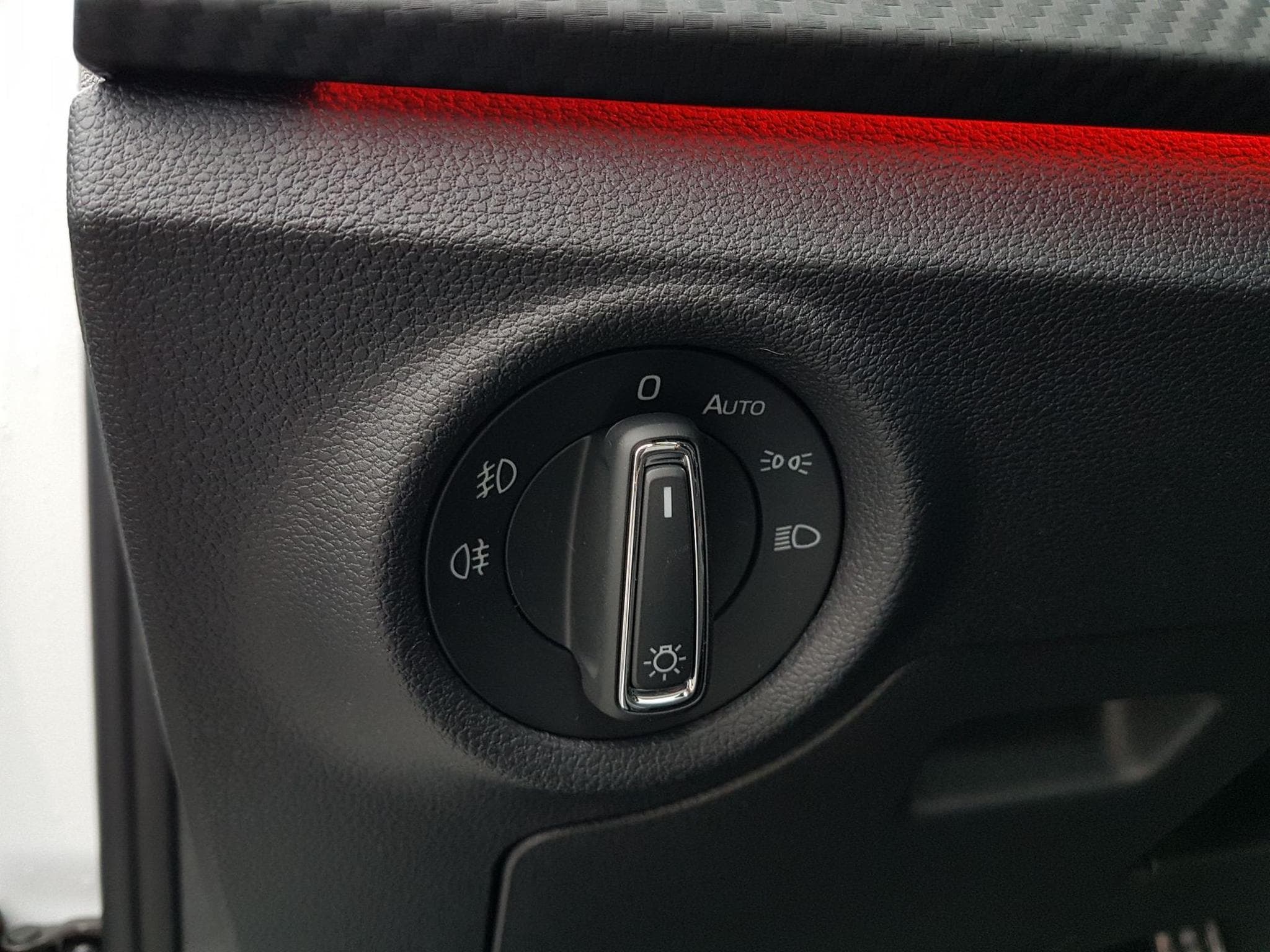 Skoda Kamiq Monte Carlo (2026) - Photo 11