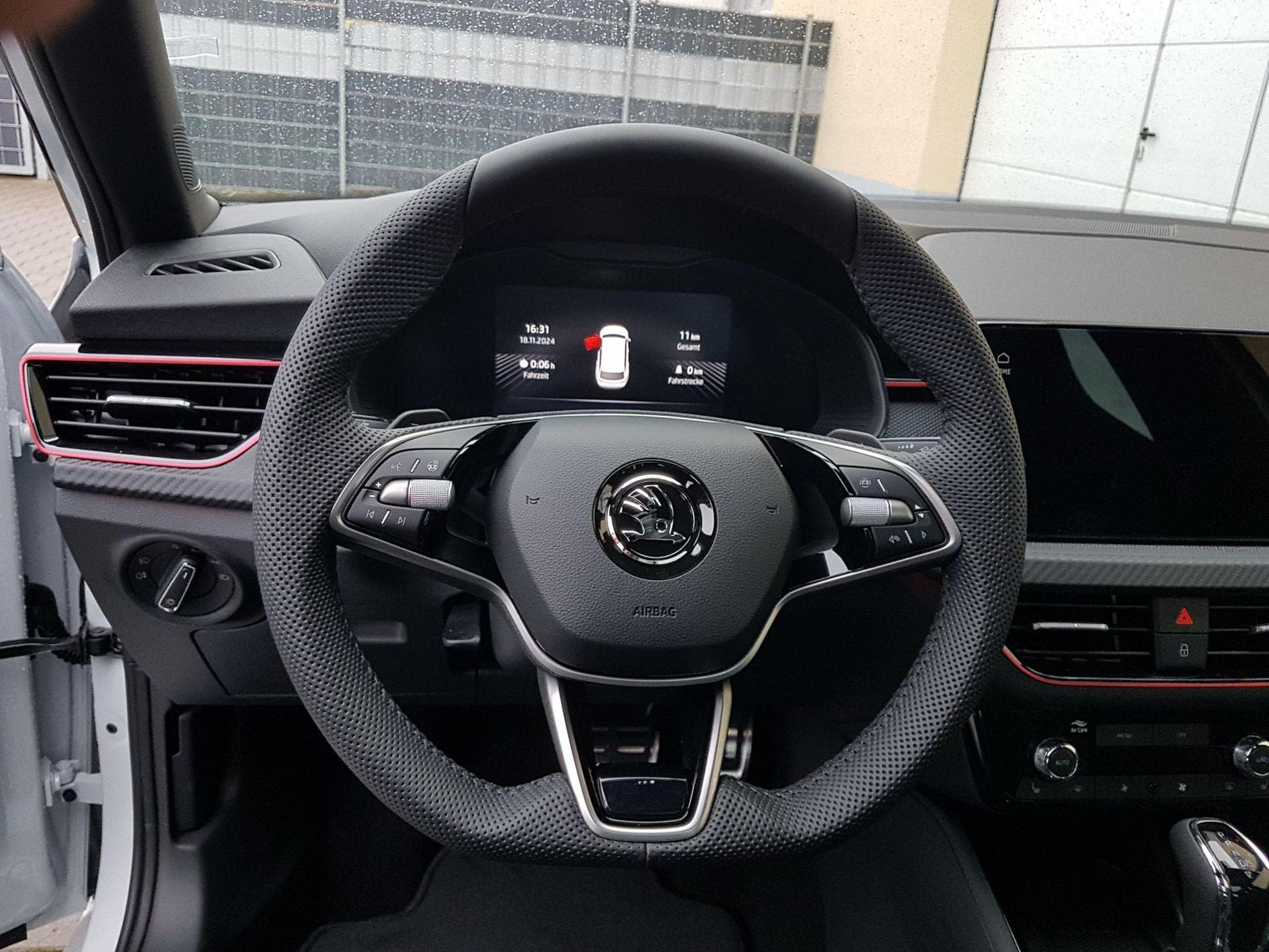 Skoda Kamiq Monte Carlo (2026) - Photo 23