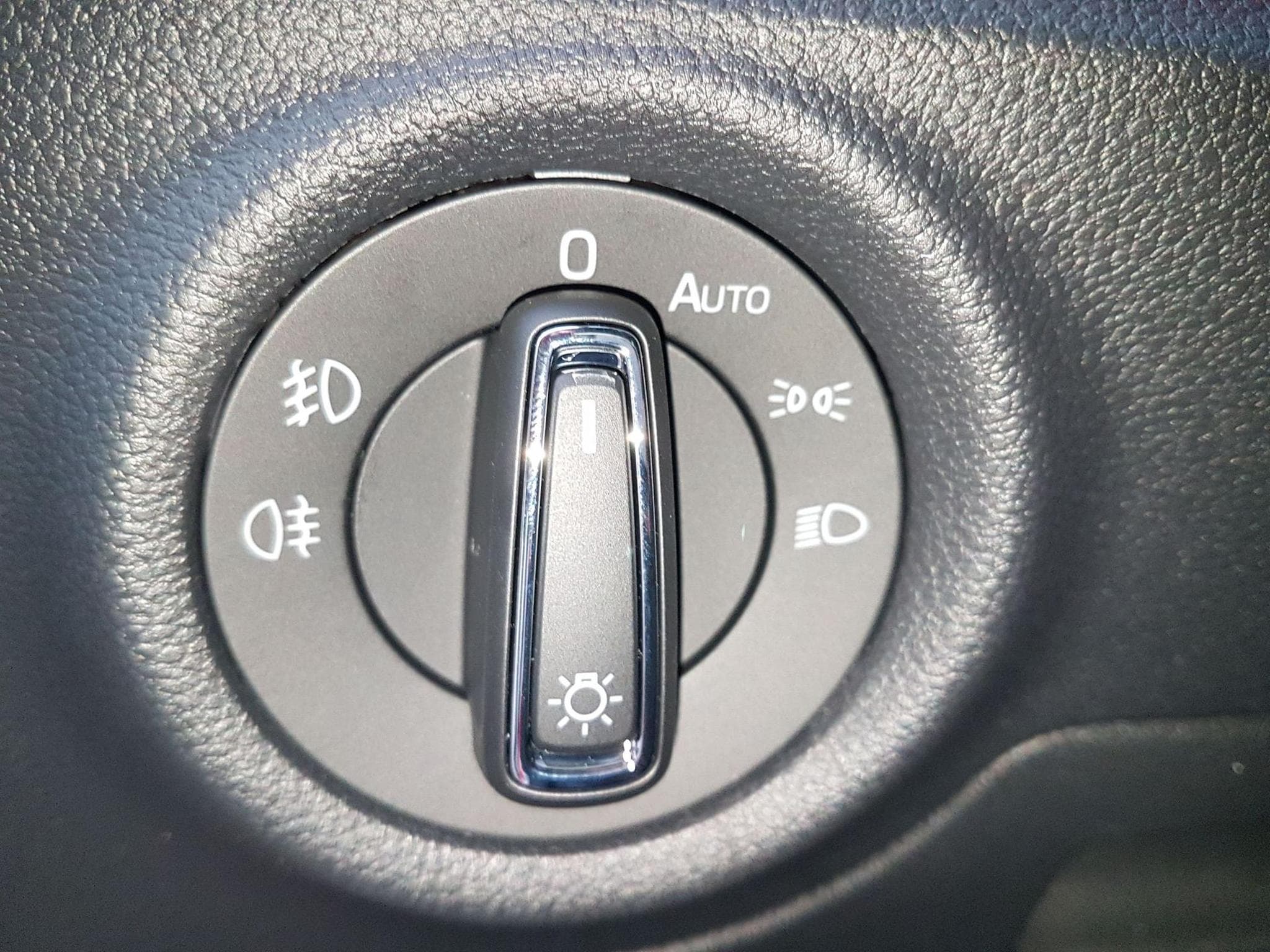 Skoda Kamiq Monte Carlo (2026) - Photo 18