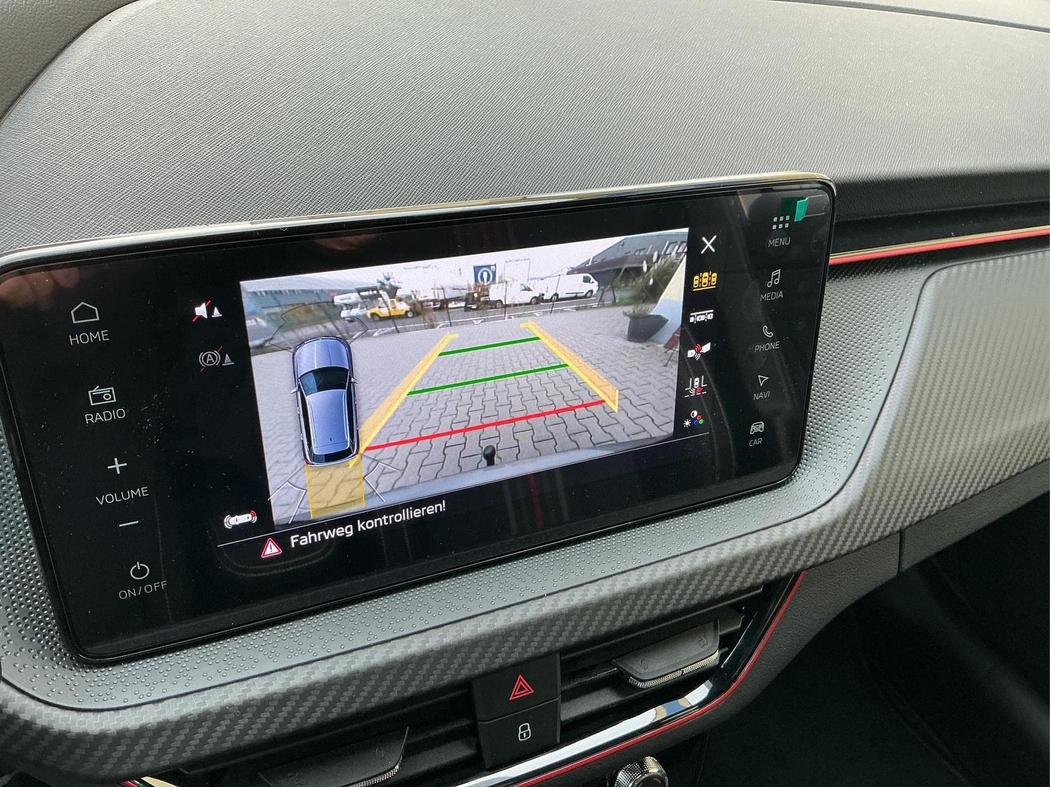 Skoda Kamiq Monte Carlo (2026) - Photo 25