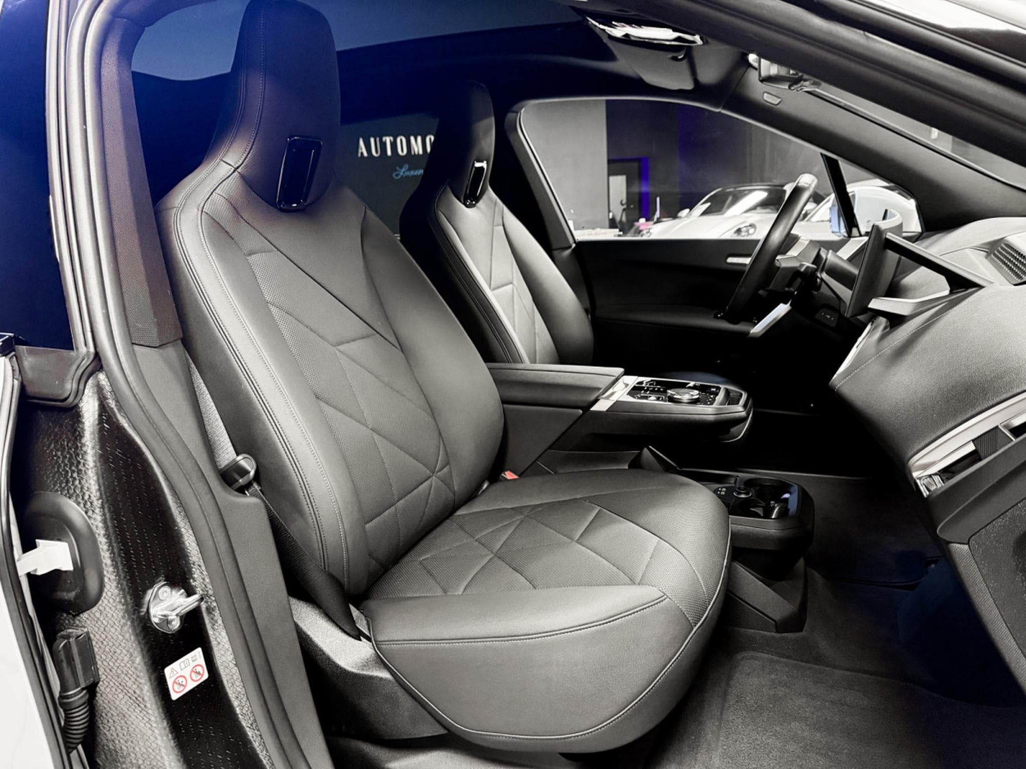 BMW iX 50 xDrive / M SPORT / HK / PANO / 360 (2023) - Foto 13