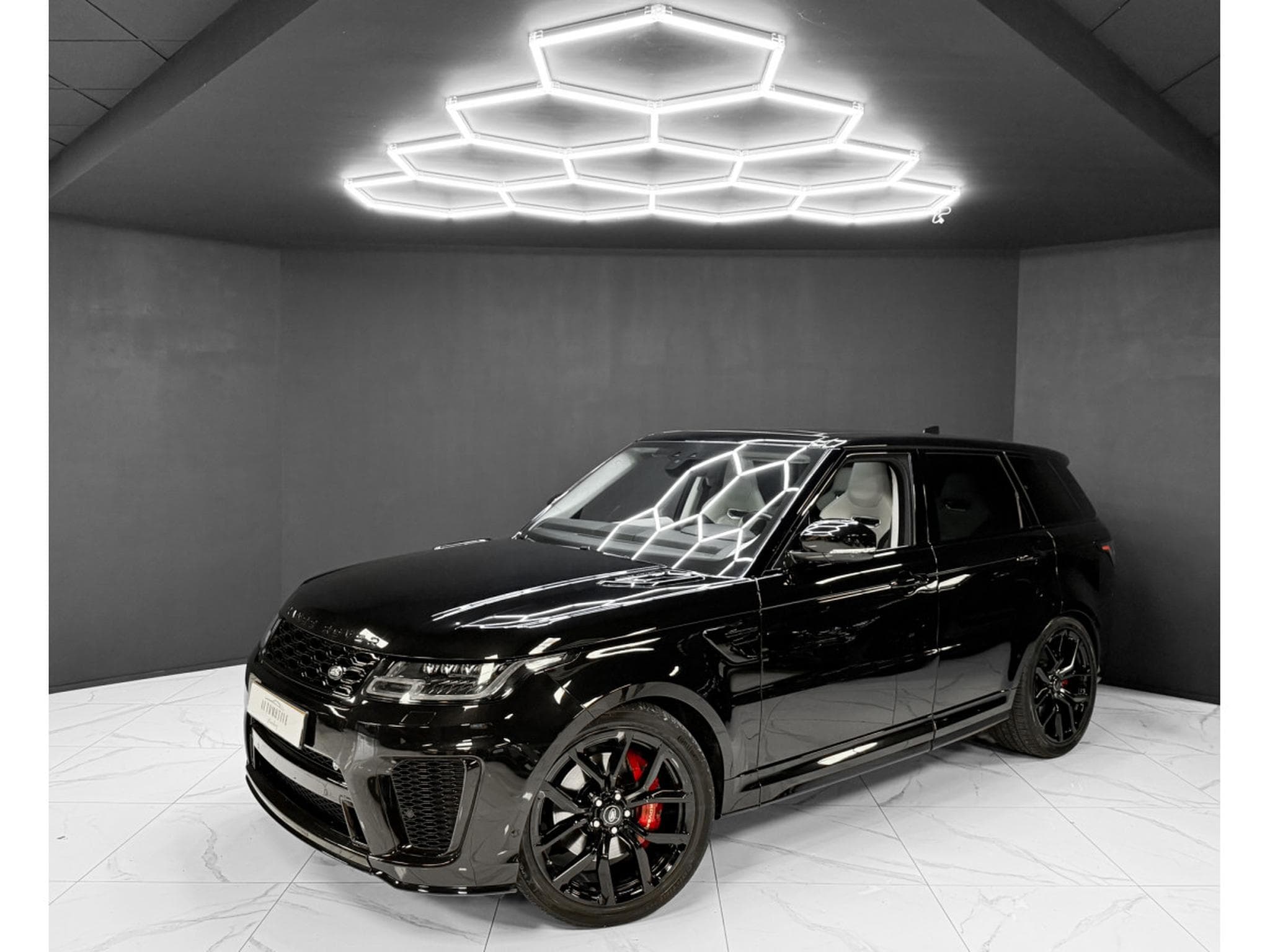 Land-Rover Range Rover Sport 5.0 V8 P575 SVR (2021) - Foto 1