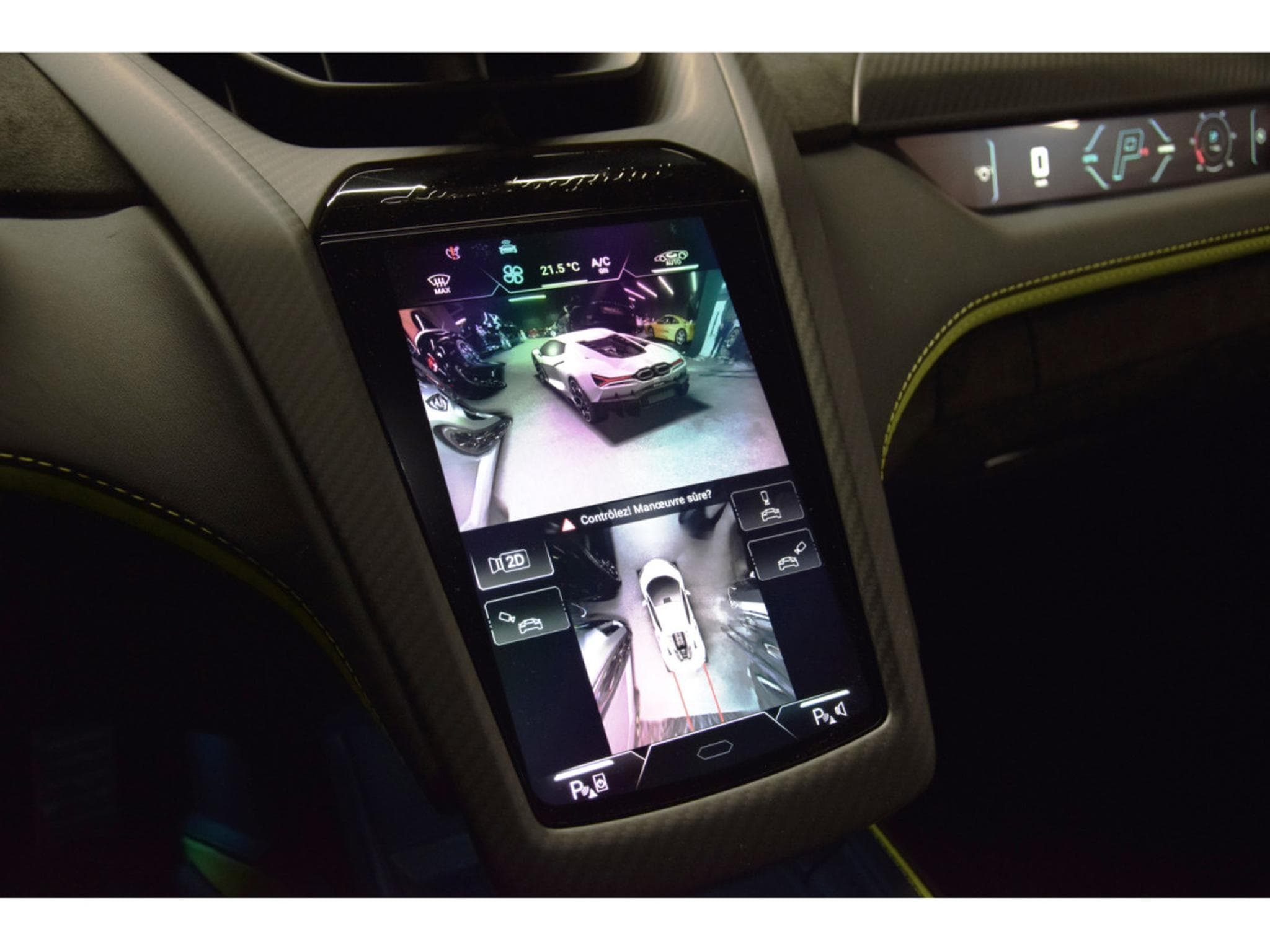 Lamborghini Revuelto AD PERSONAM - VERDE CITREA / ROSSO MARS (2025) - Photo 22