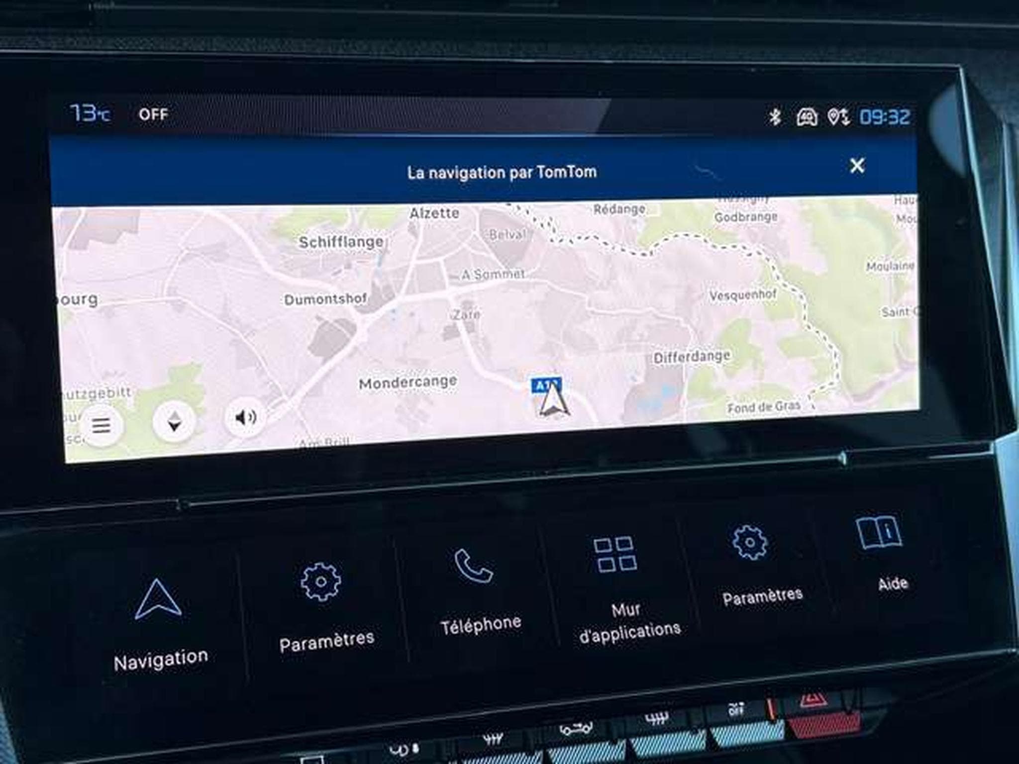 Peugeot 308 308 1.2 PureTech Allure S (2023) - Foto 10