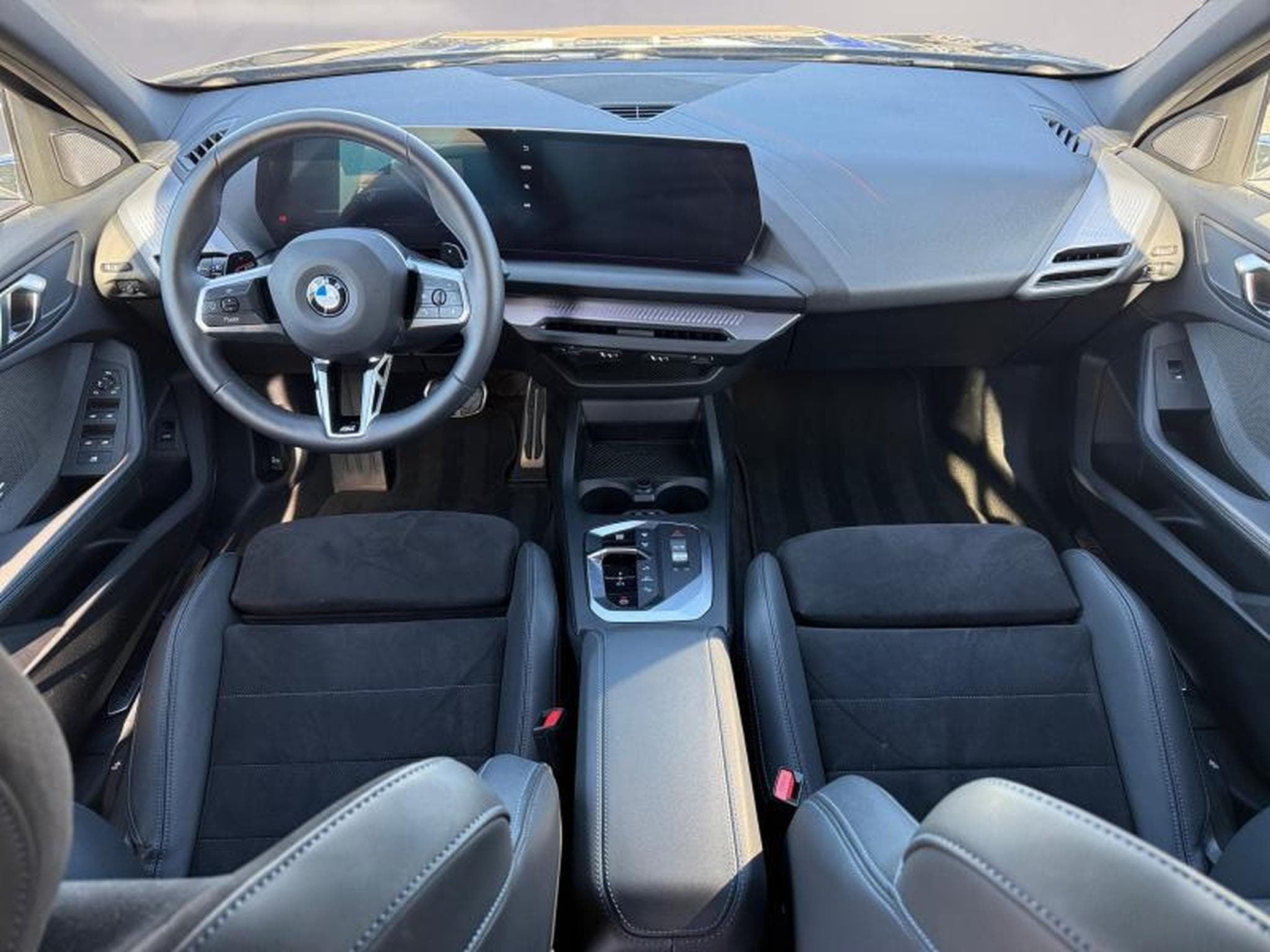 BMW 120 120 Kit M Sport (2025) - Foto 7