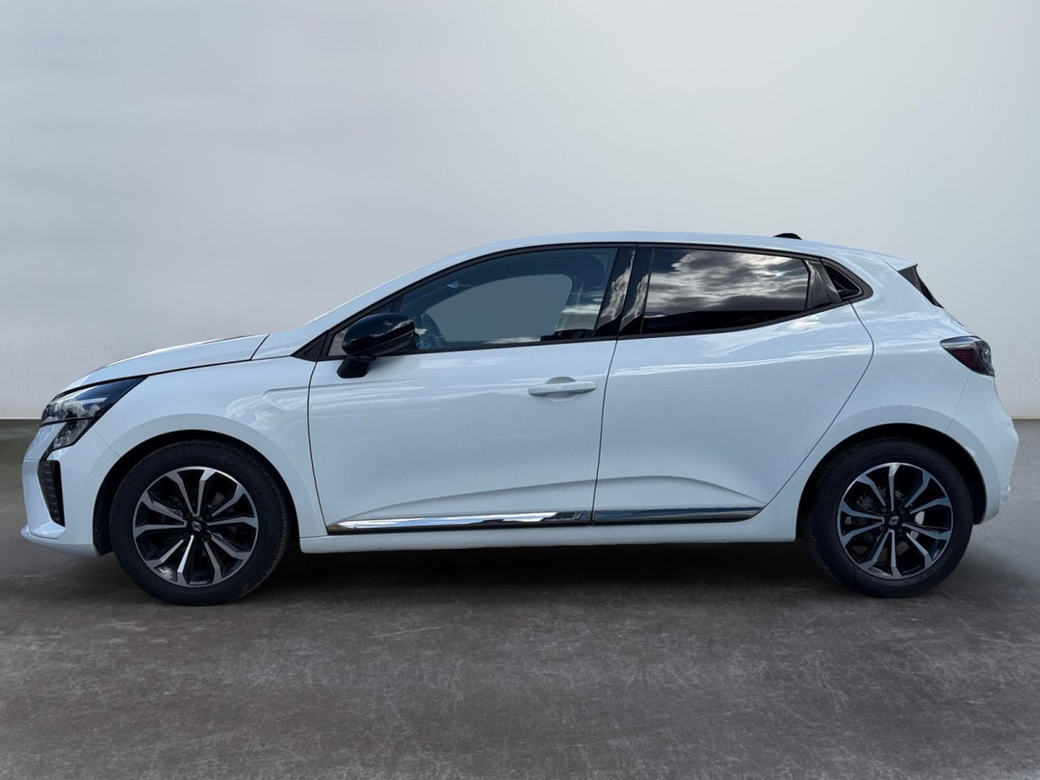 Renault Clio 1.0 Tce Techno (2025) - Foto 4