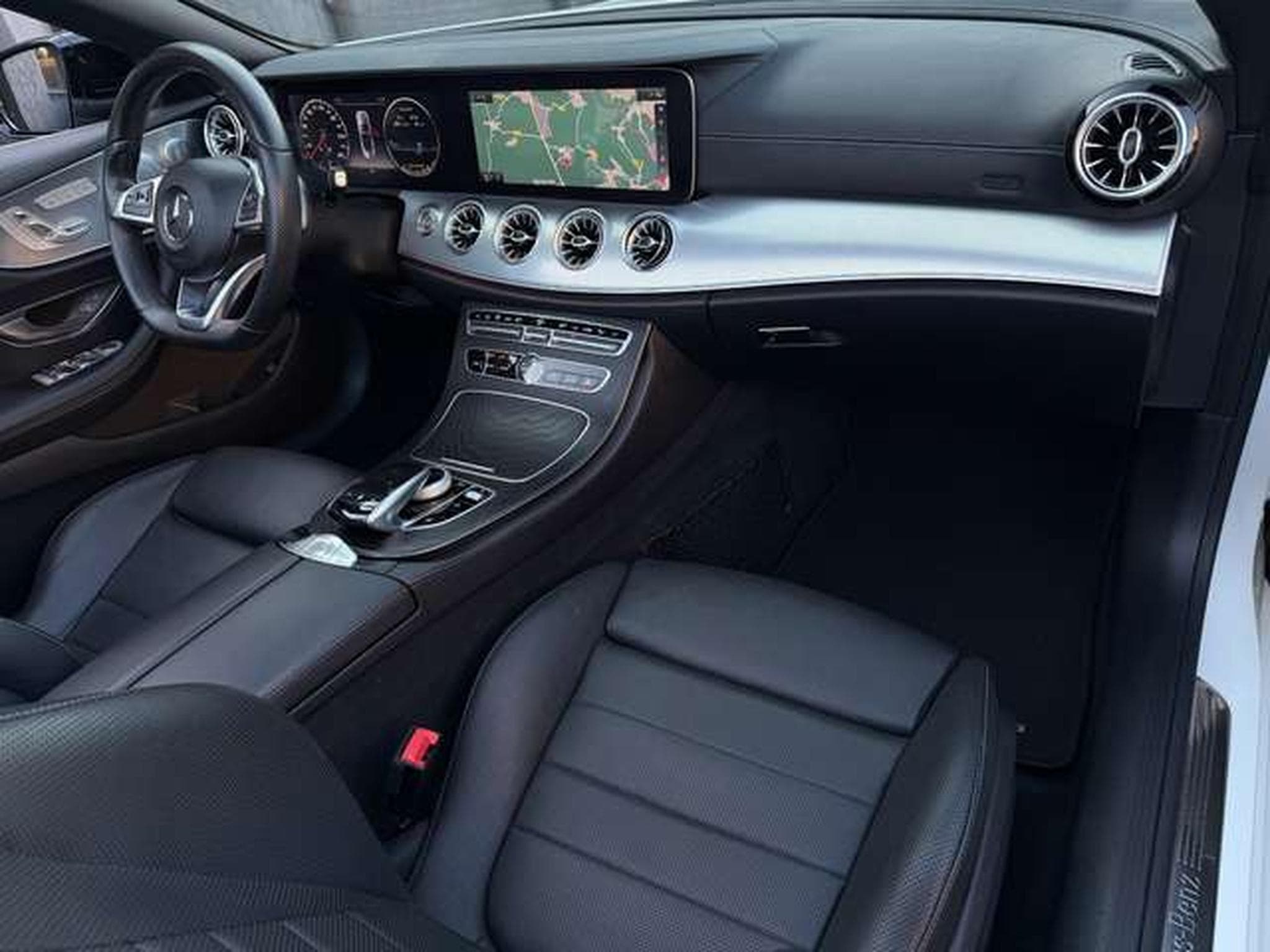 Mercedes E 50 AMG 350D CABRIOLET 9G-TRONIC 4MATIC AMG (2017) - Photo 15