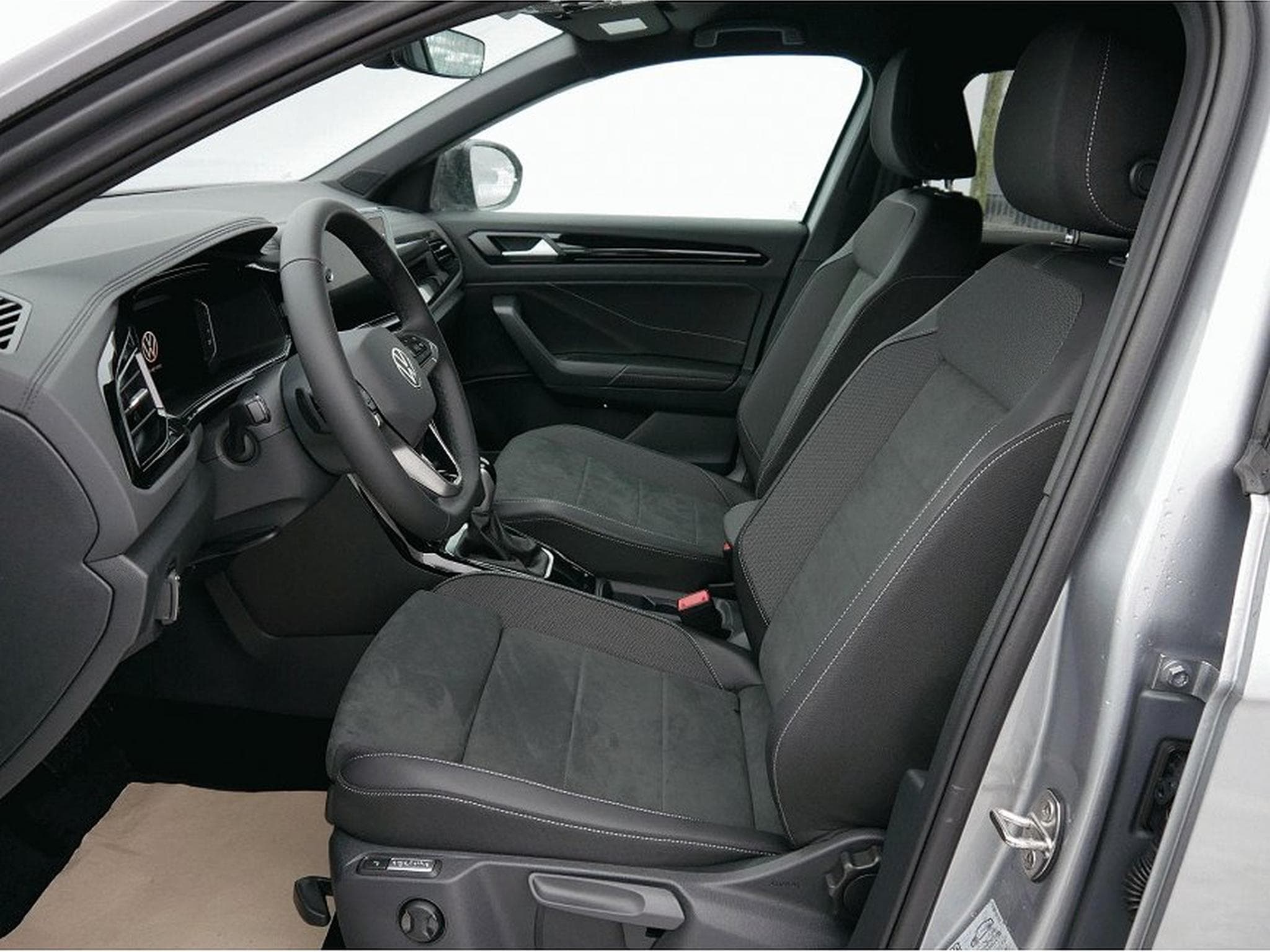 VW T-Roc (2026) - Photo 10