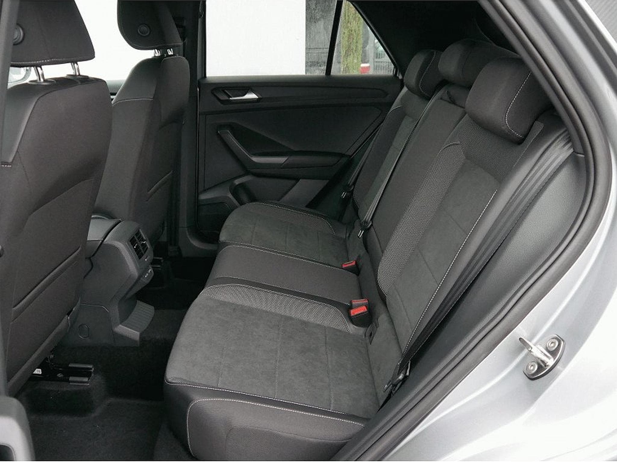 VW T-Roc (2026) - Photo 9