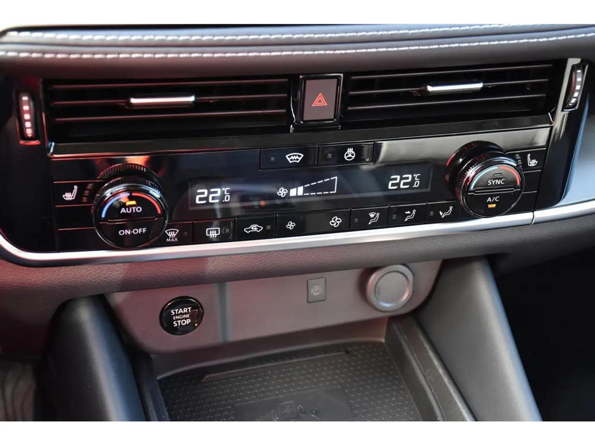 Nissan Qashqai (2025) - Foto 15