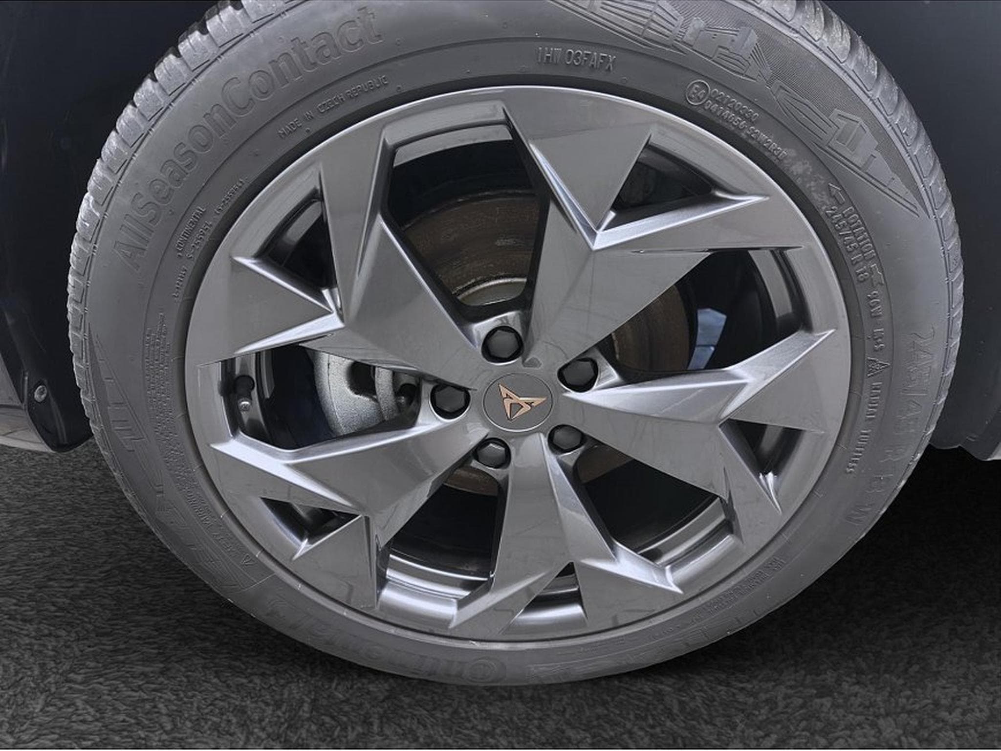 Cupra Formentor (2026) - Photo 23