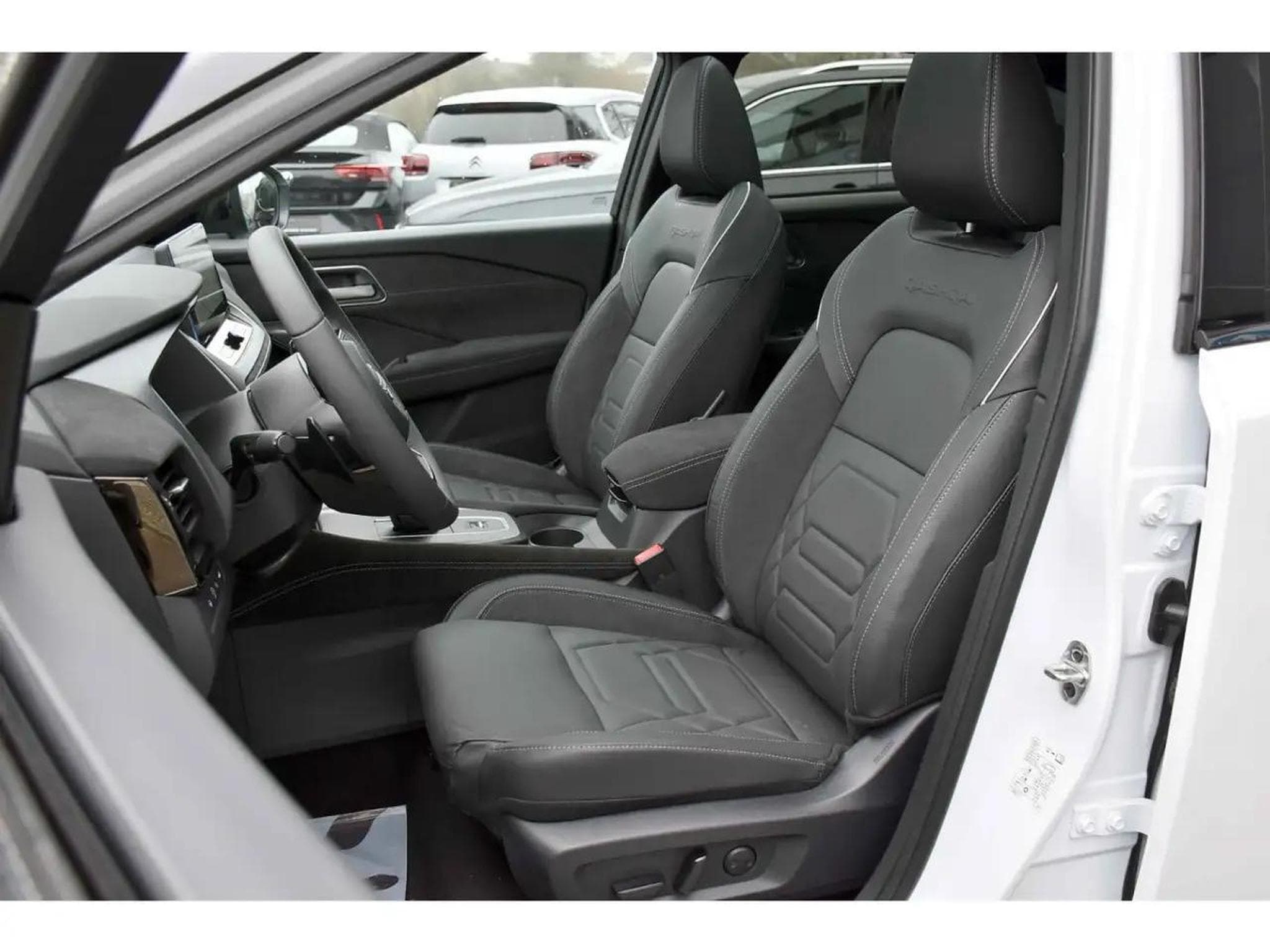 Nissan Qashqai (2025) - Photo 6