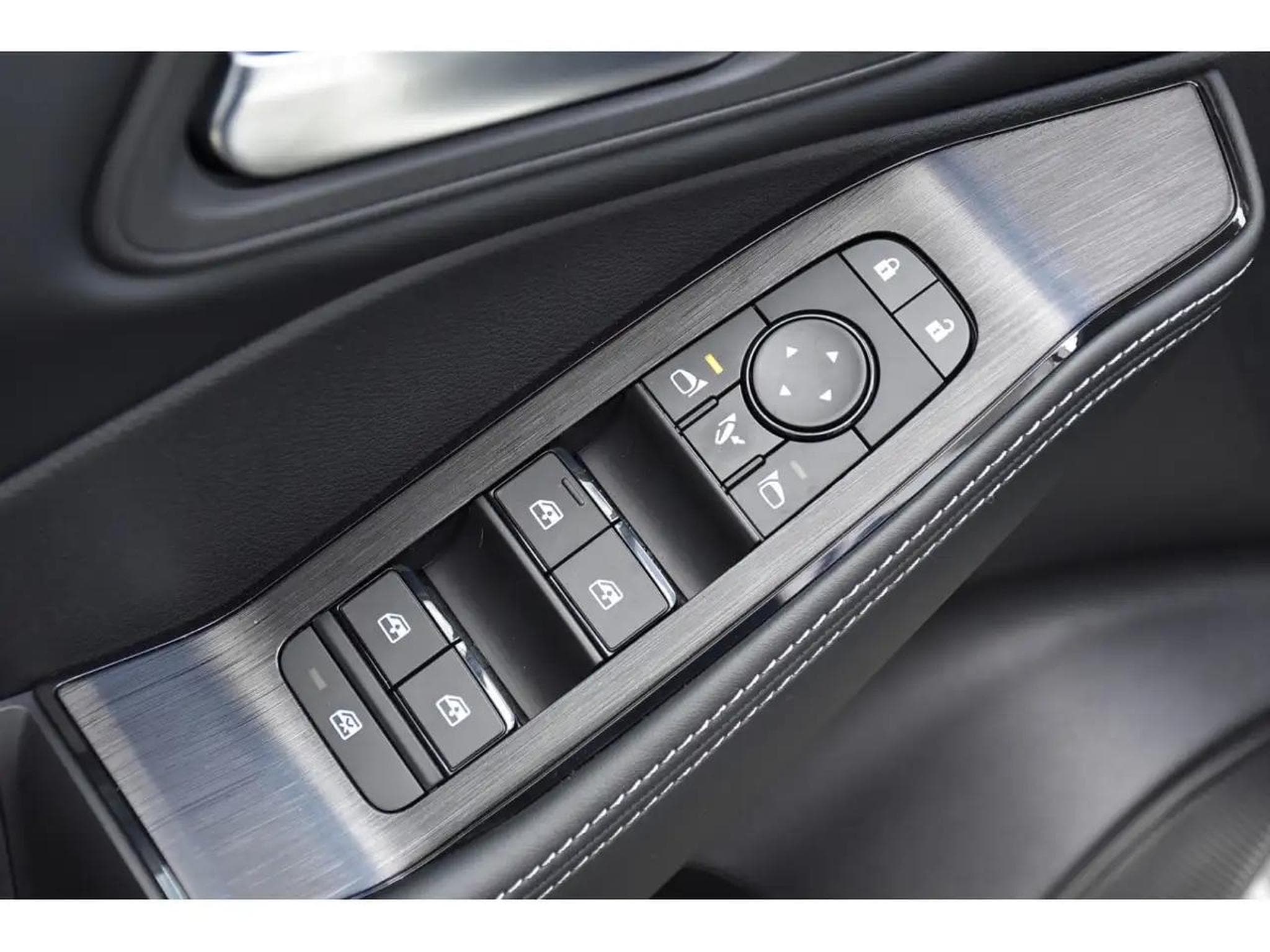 Nissan X-Trail (2026) - Photo 20