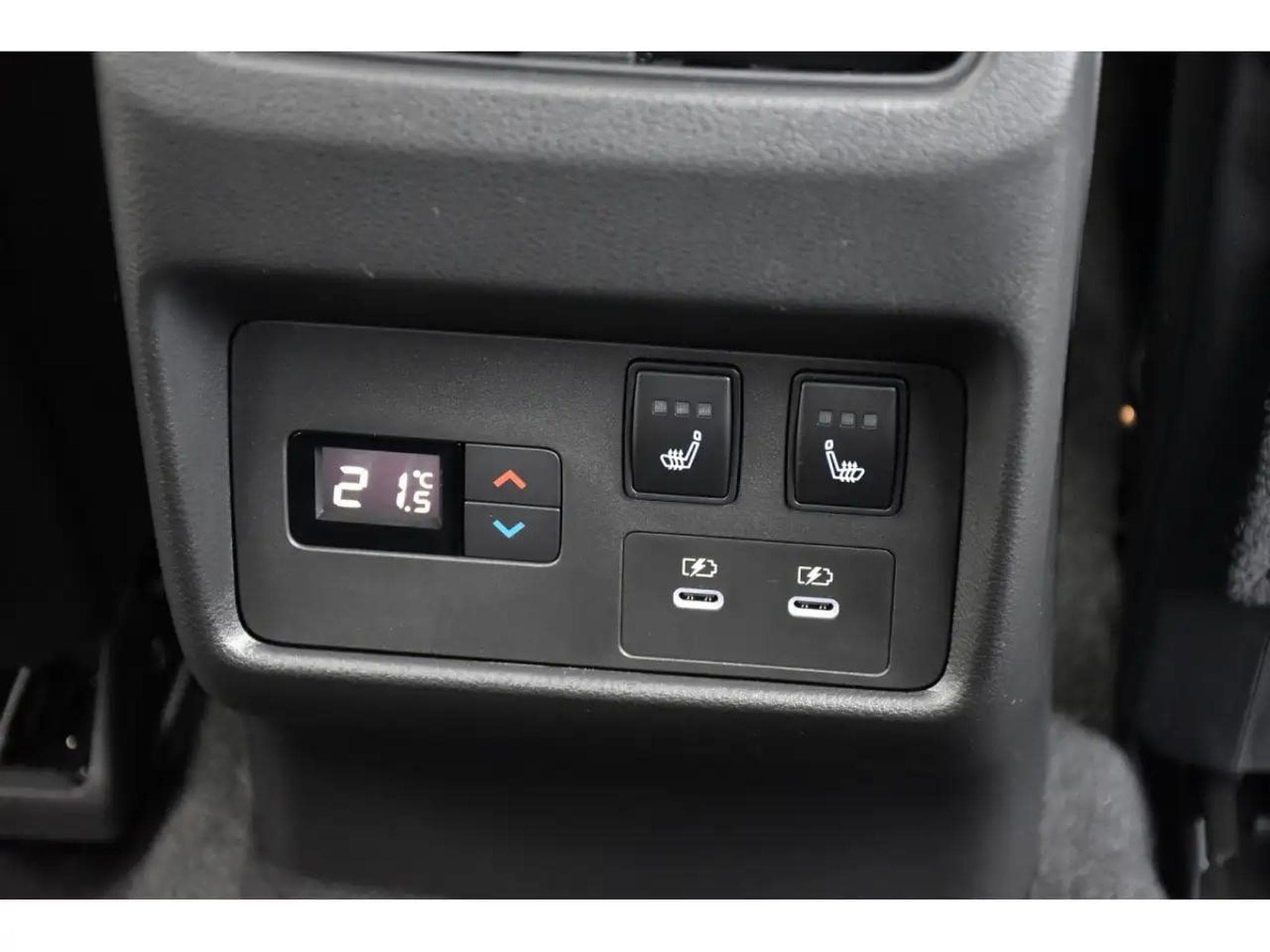 Nissan X-Trail (2026) - Photo 21