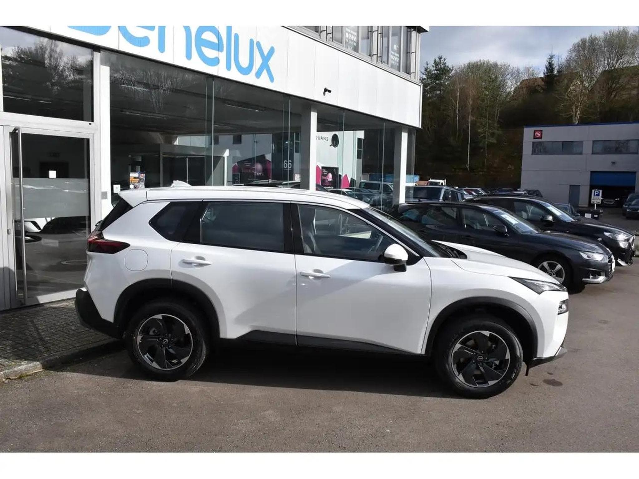 Nissan X-Trail (2026) - Photo 3