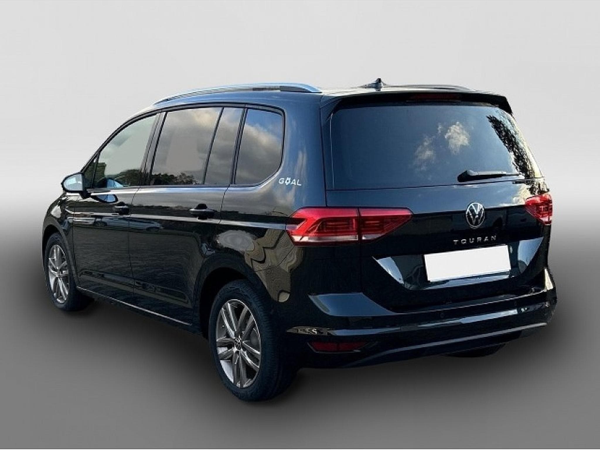 VW Touran (2024) - Photo 2