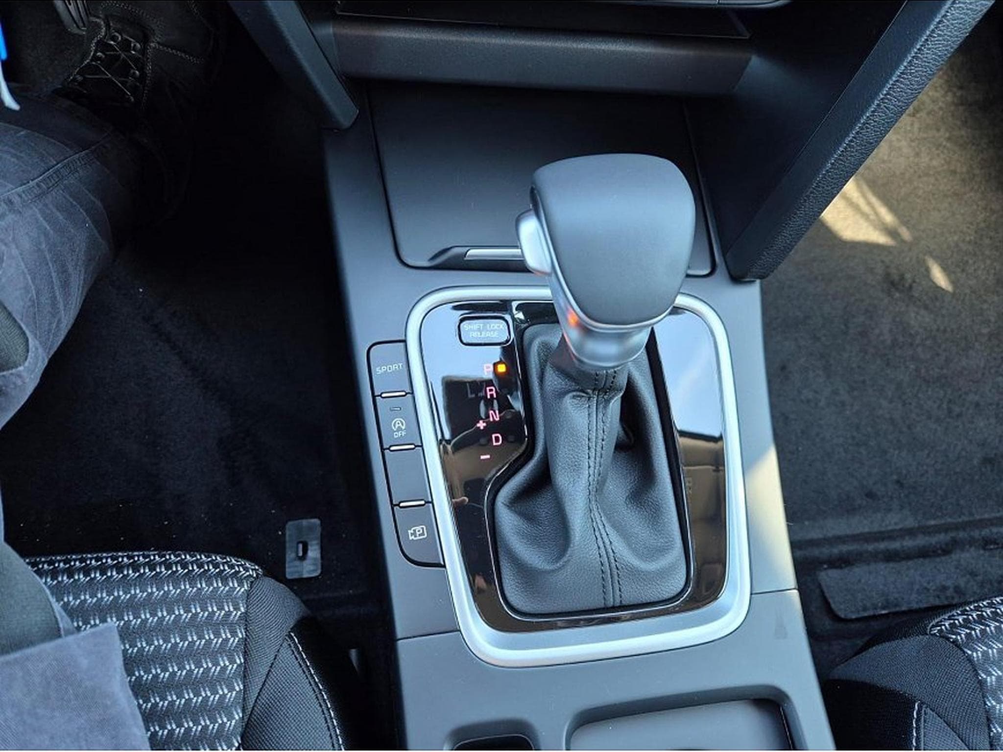 Kia XCeed (2026) - Photo 22