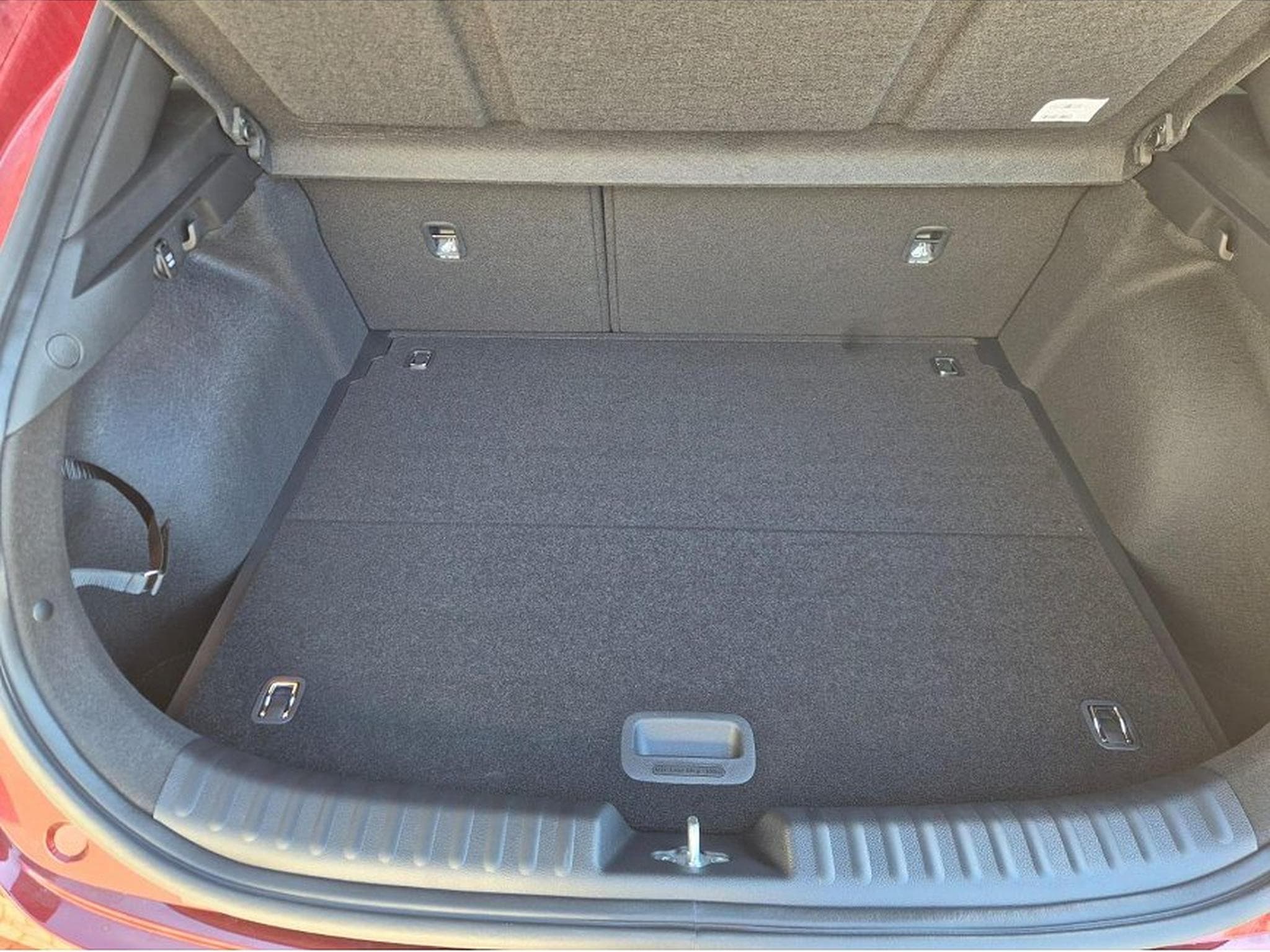 Kia XCeed (2026) - Photo 9