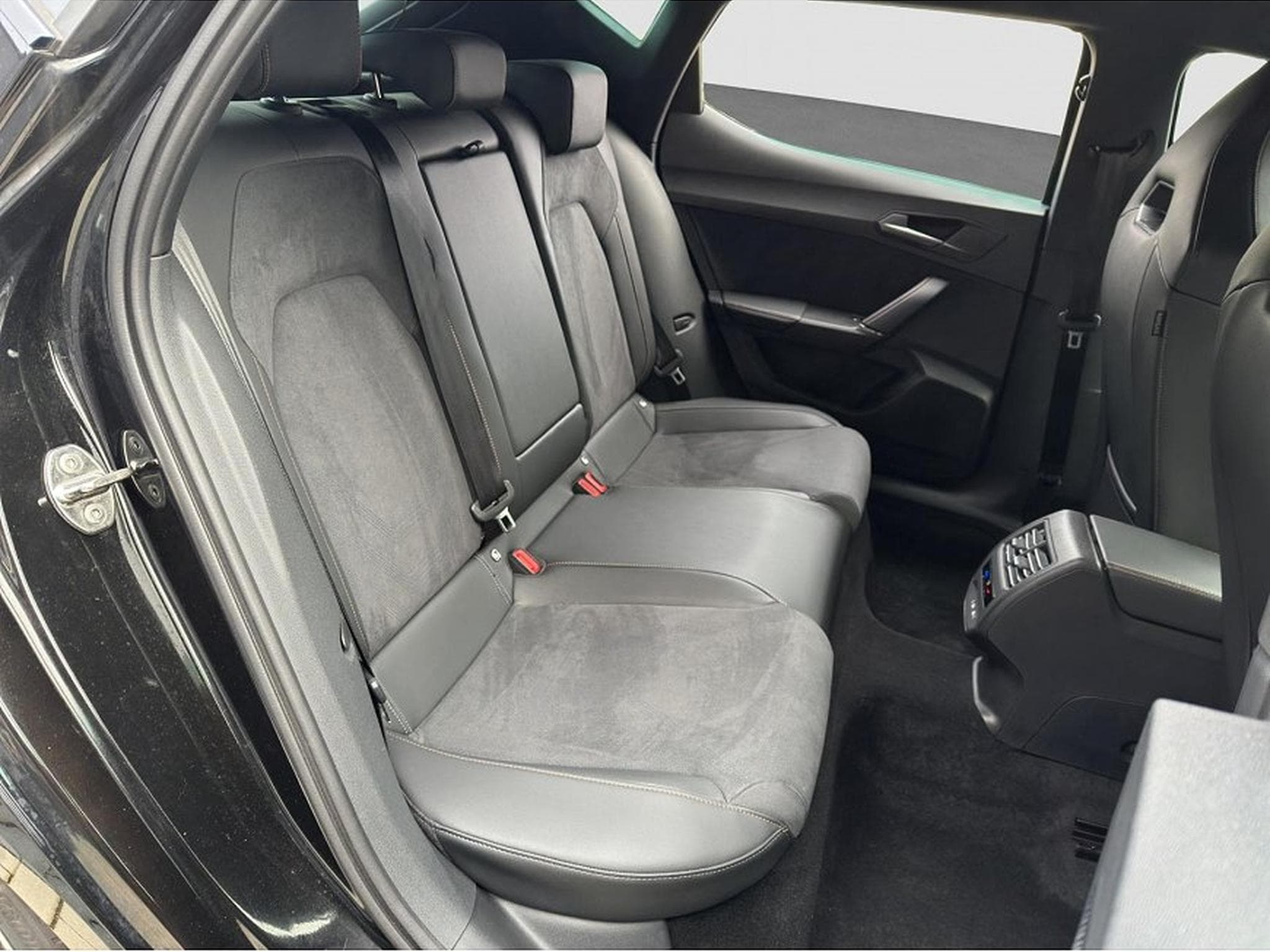 Cupra Leon (2026) - Photo 18