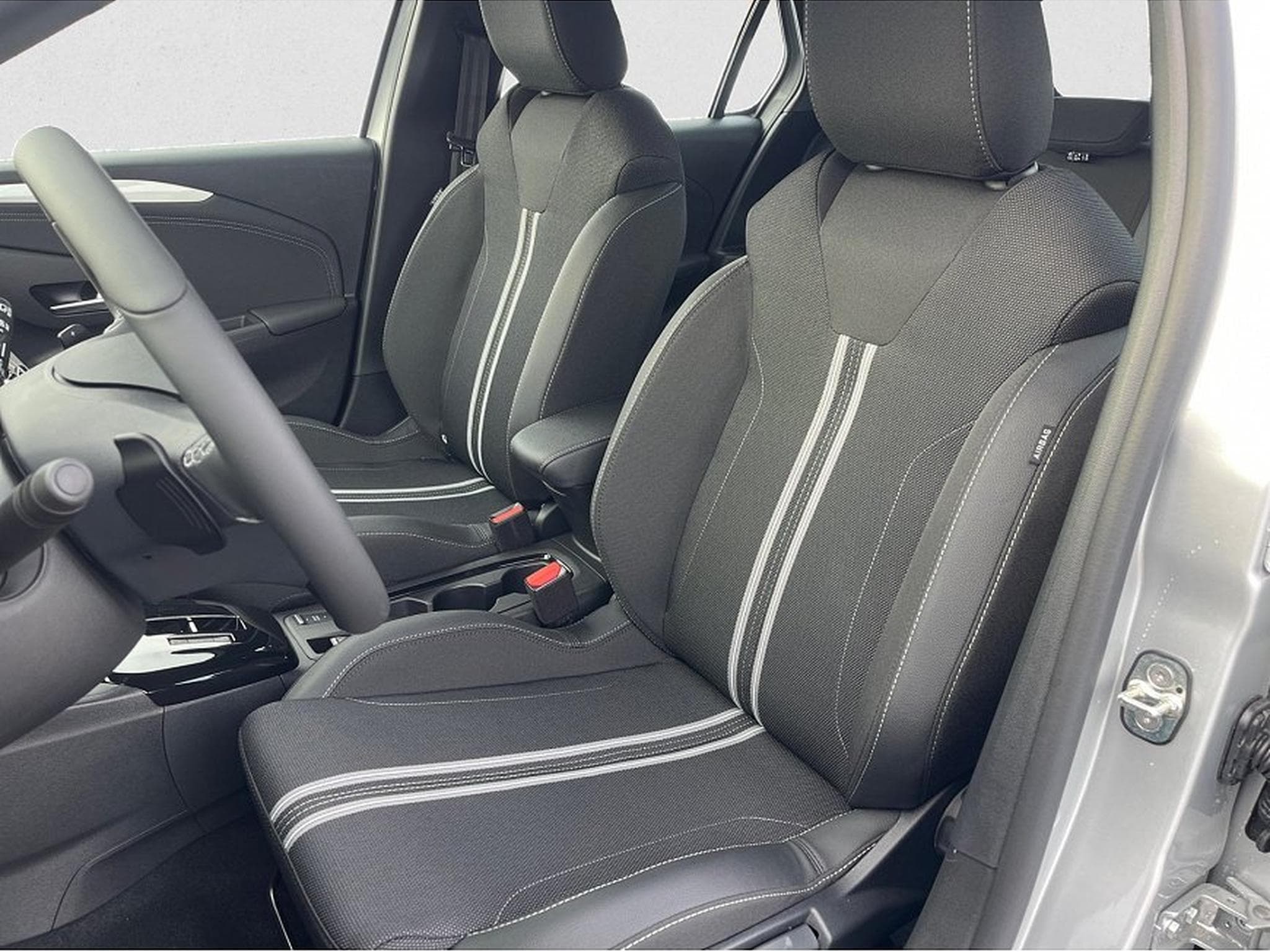 Opel Corsa (2025) - Foto 7