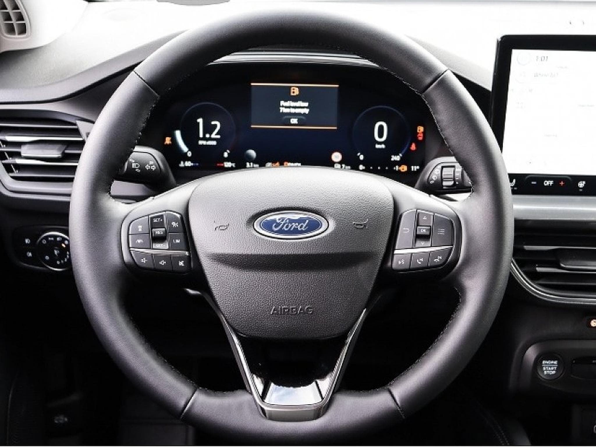 Ford Focus (2025) - Photo 5