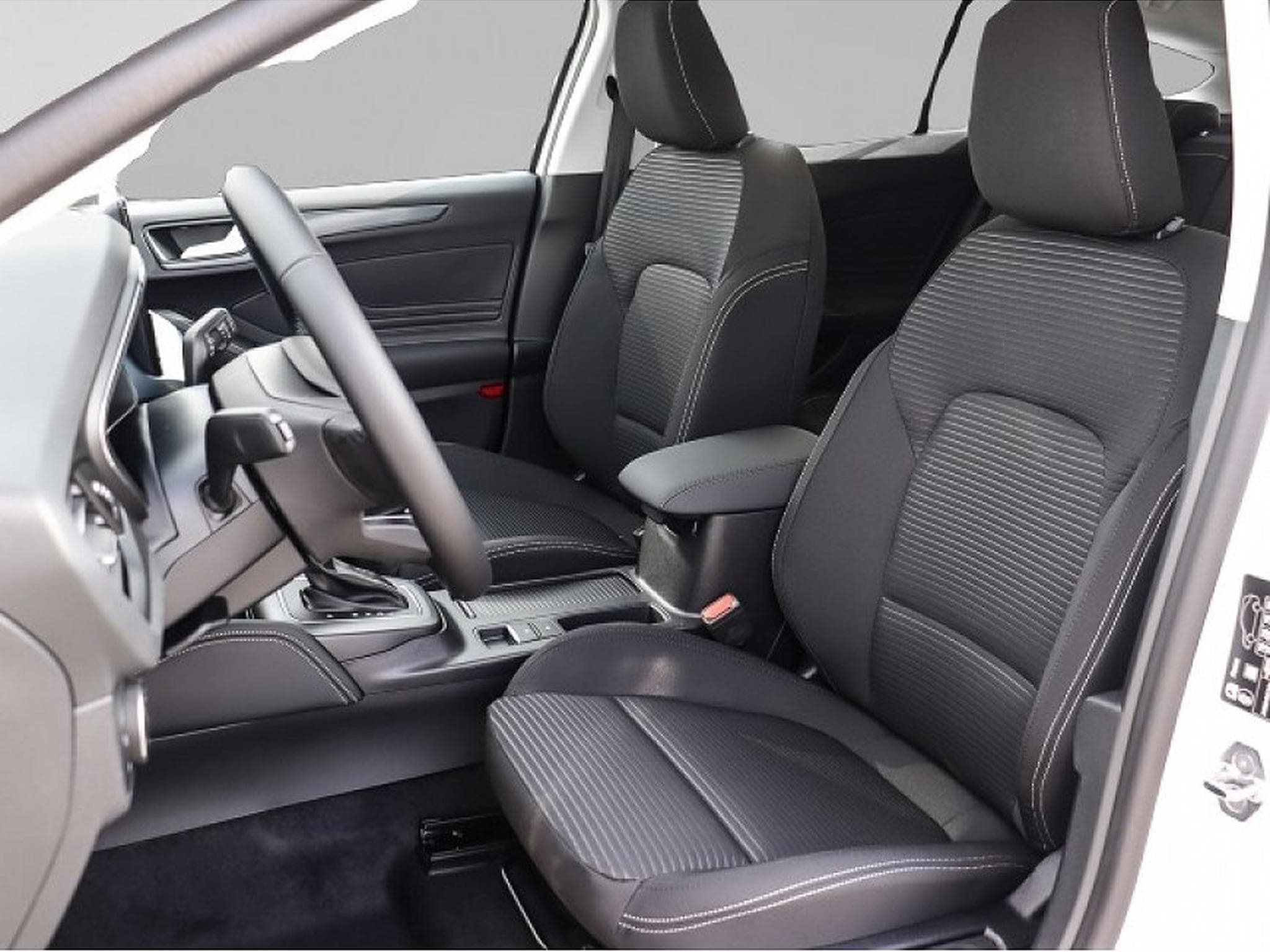 Ford Focus (2025) - Photo 6