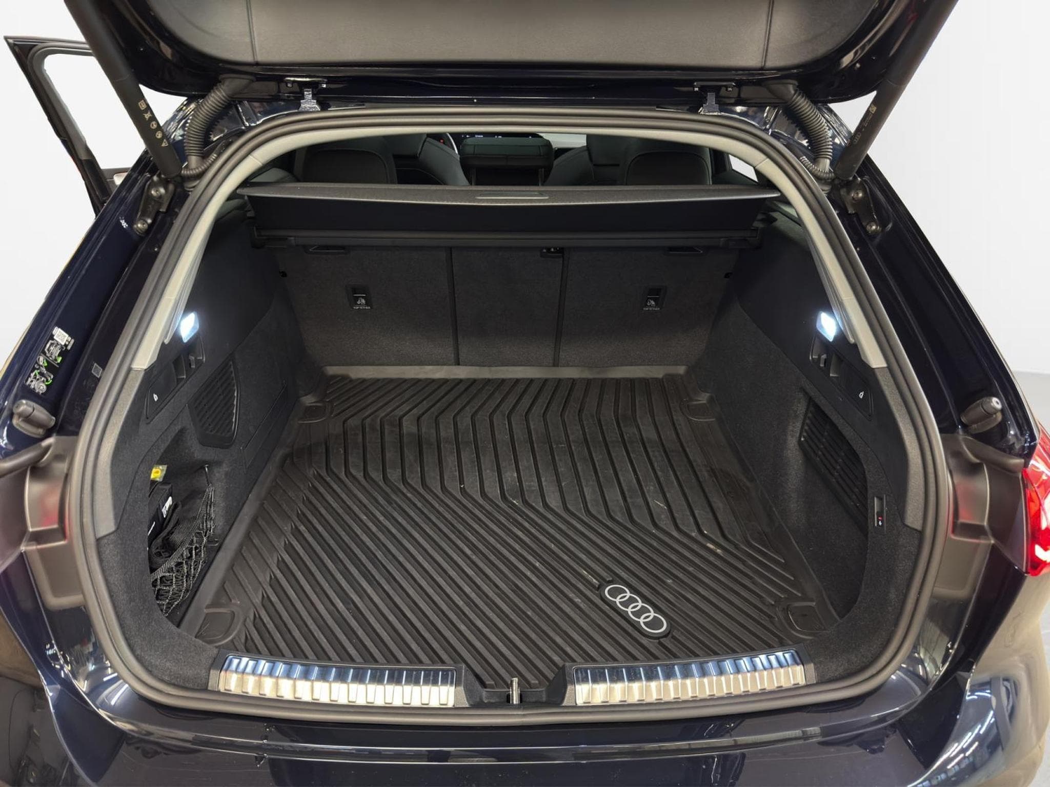 Audi A5 Avant (2025) - Photo 17