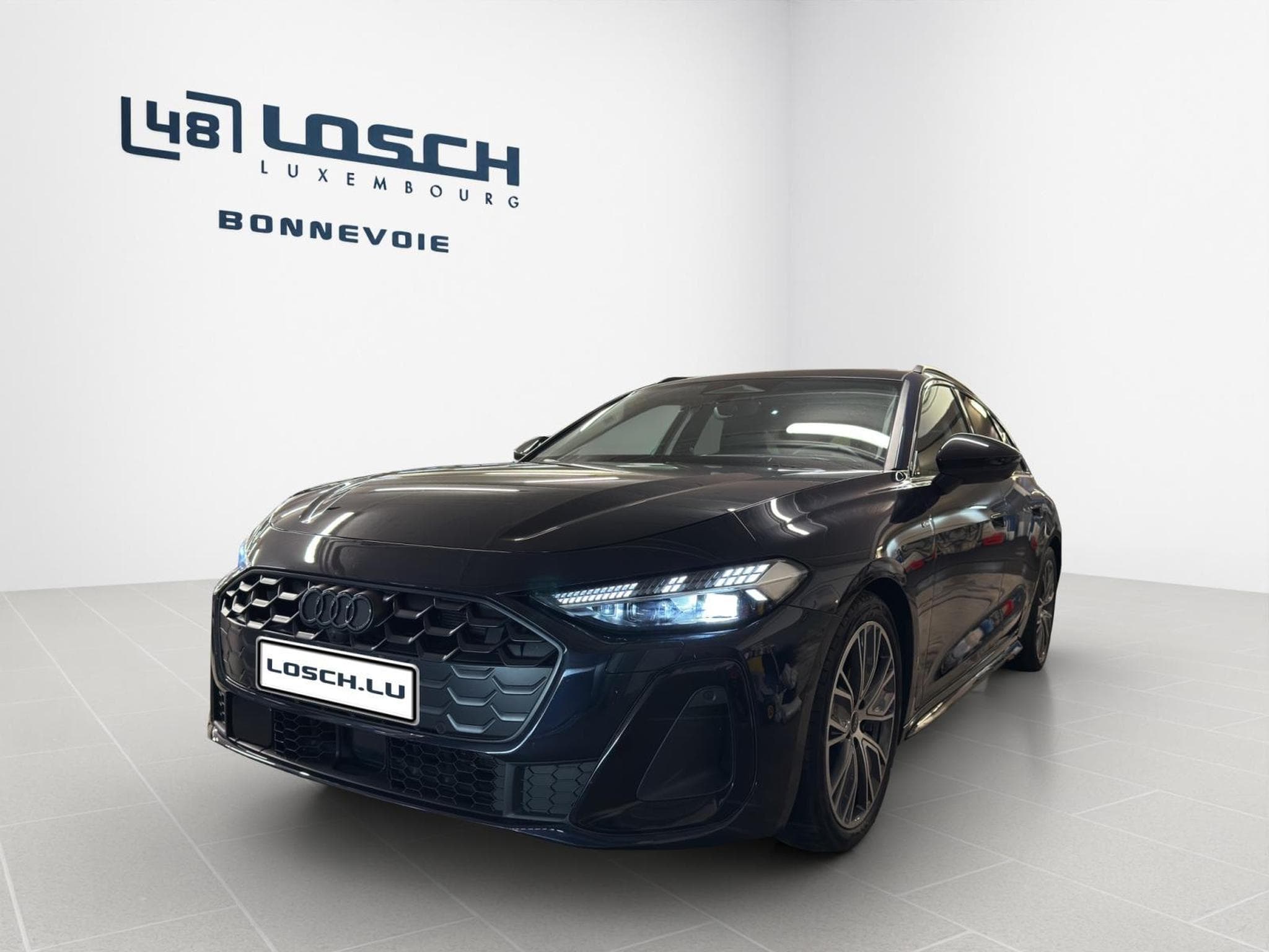Audi A5 Avant (2025) - Photo 2