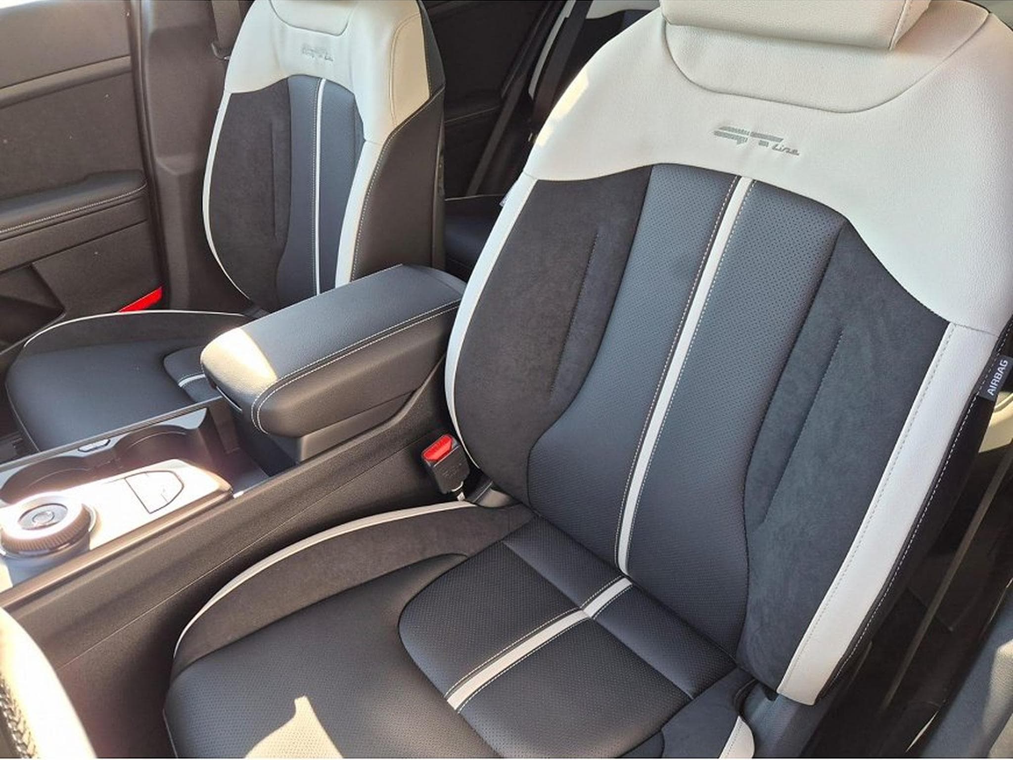 Kia Sportage (2026) - Photo 12