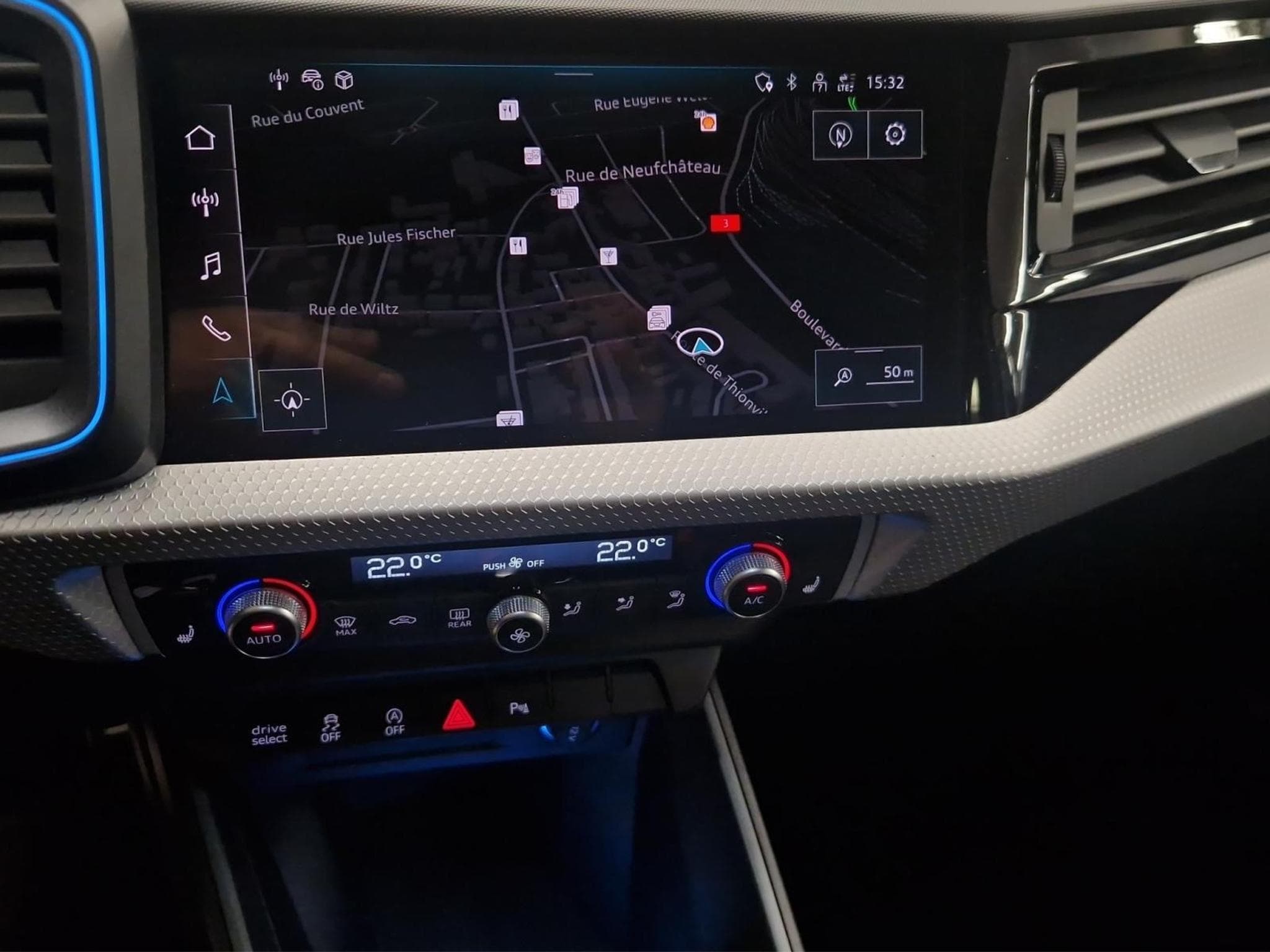 Audi A1 Allstreet (2025) - Photo 13