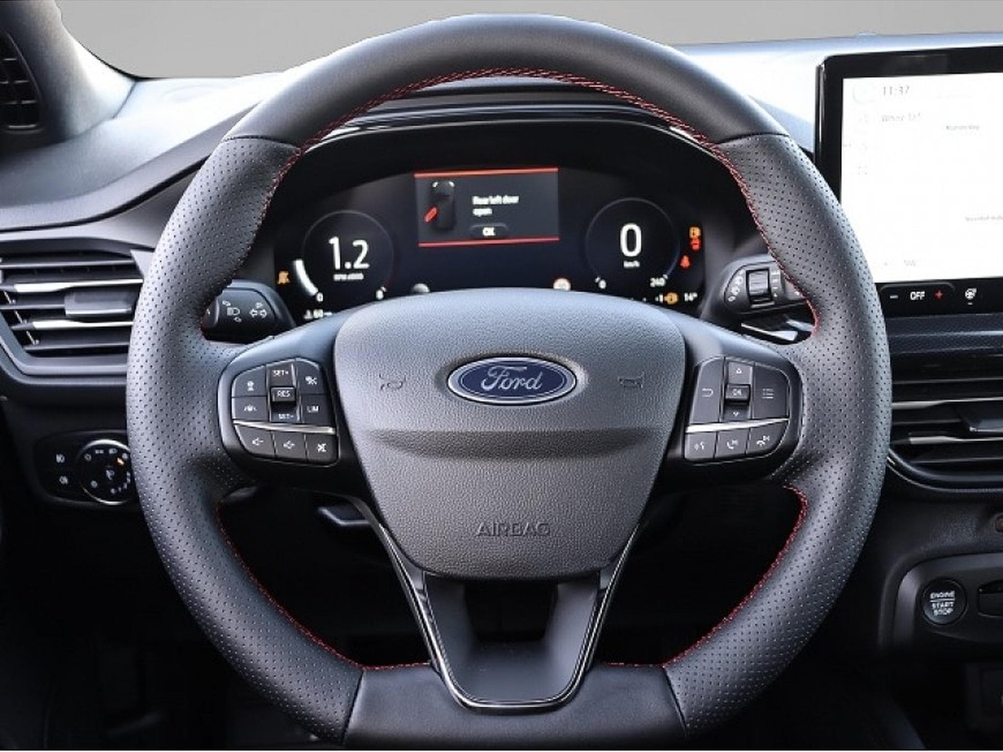 Ford Focus (2025) - Photo 5