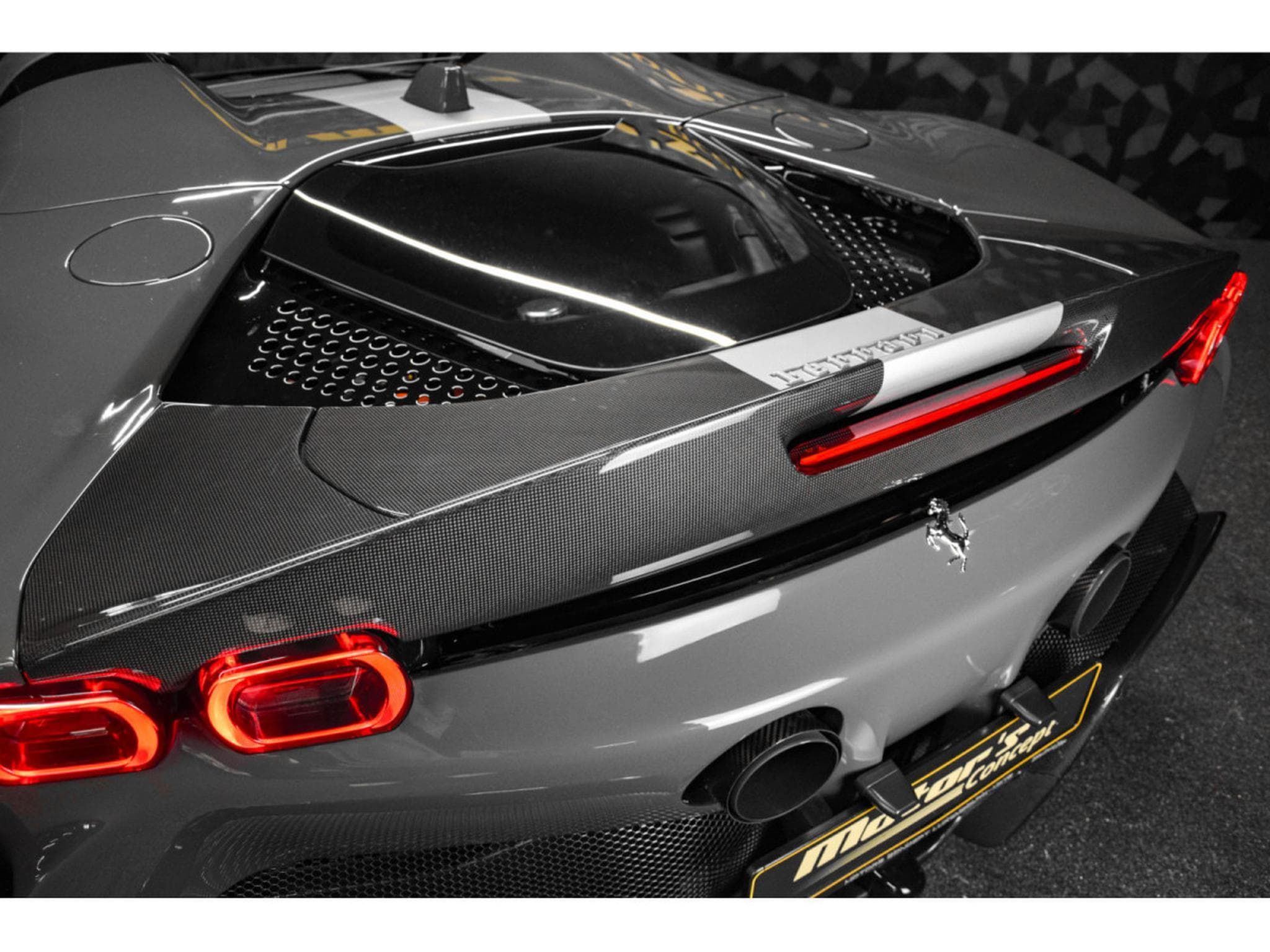 Ferrari SF90 V8 - ASSETTO FIORANO - FULL CARBON (2022) - Foto 10