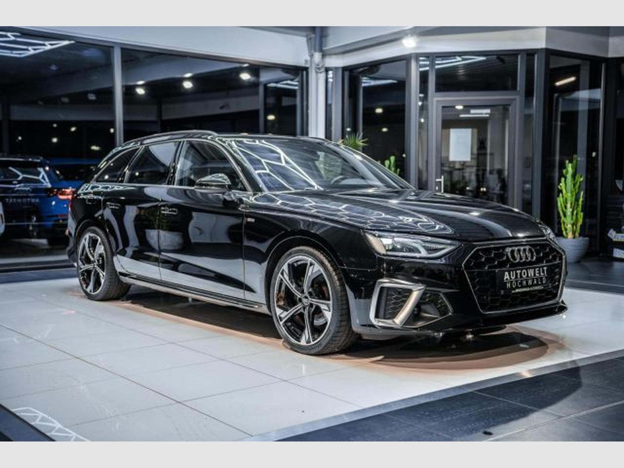 Audi A4 A4 Avant 35 TDI S-tronic S-Line NAVI RFK SHZ LED (2023) - Foto 6